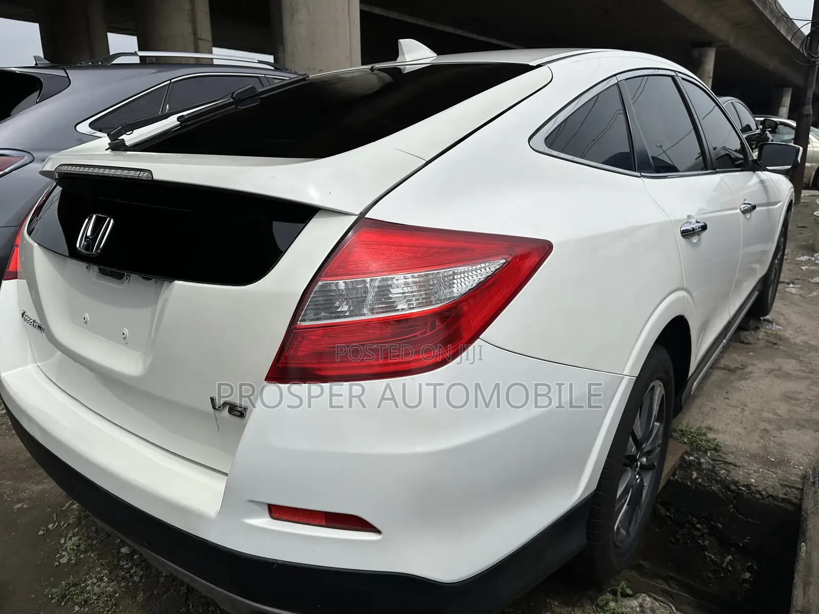 Honda Crosstour 3.5 FWD 2013 White