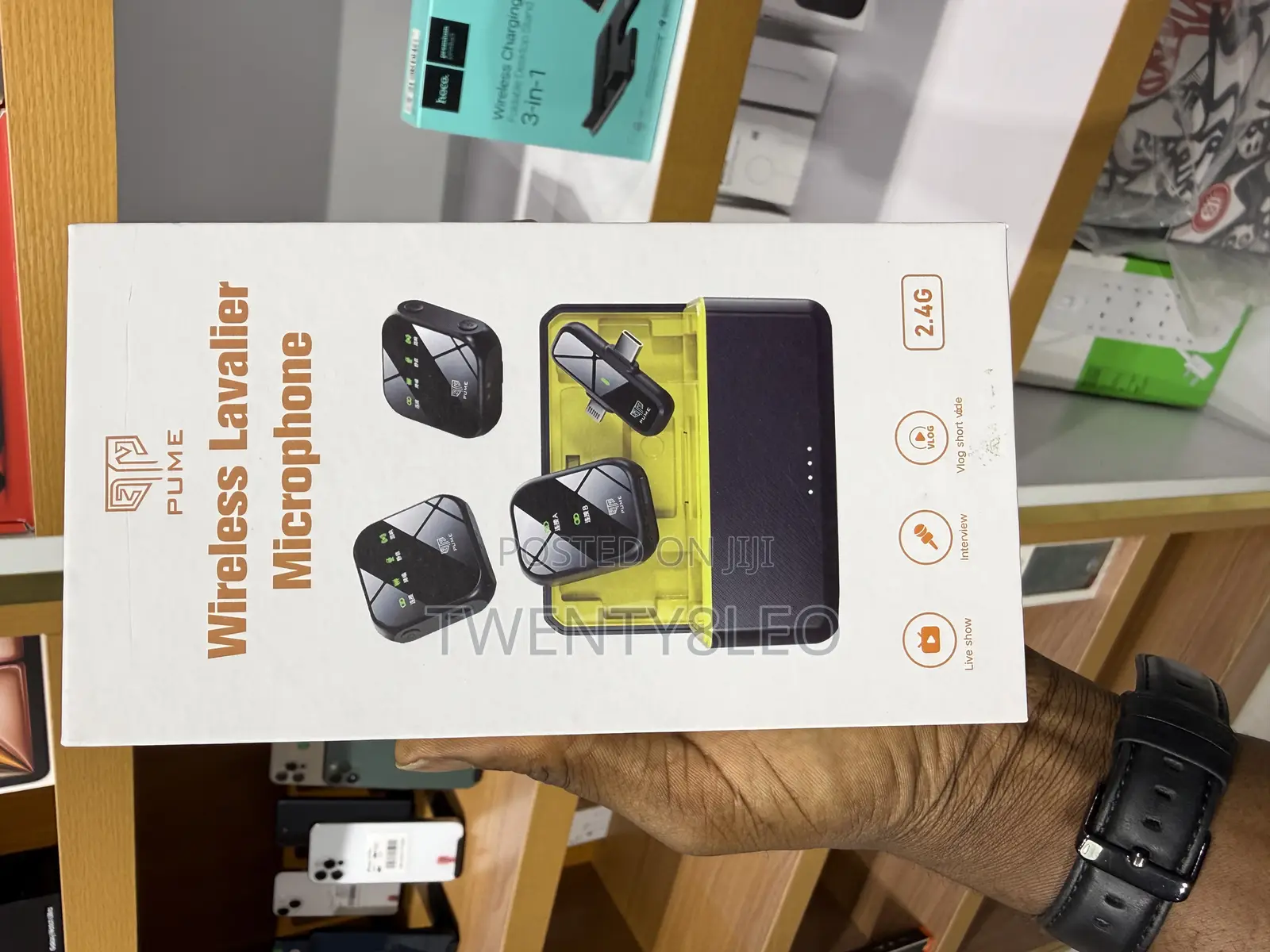 Pume Wireless Lavalier Microphone