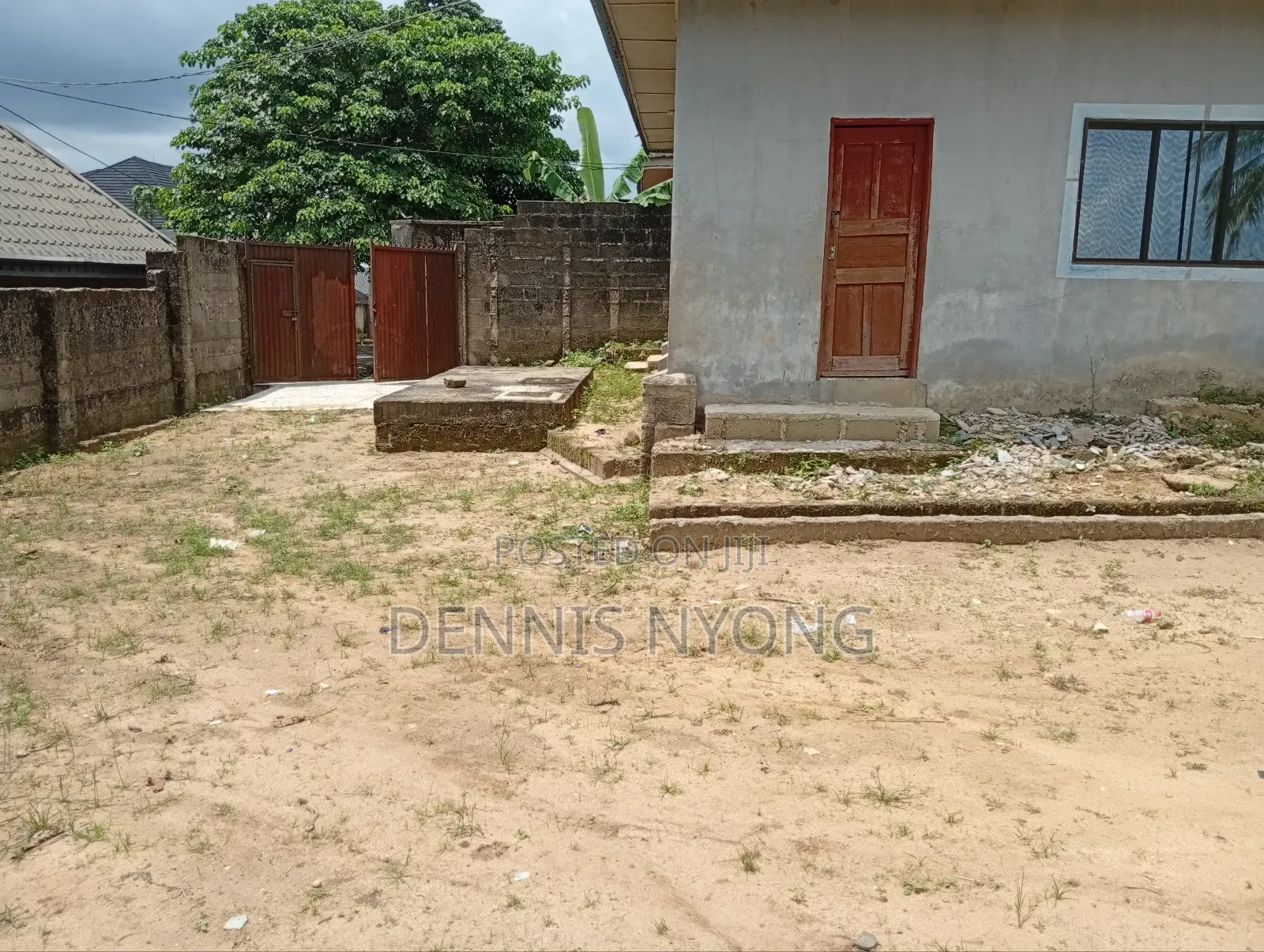 2bdrm Bungalow in Crosspill Estate, Calabar for sale