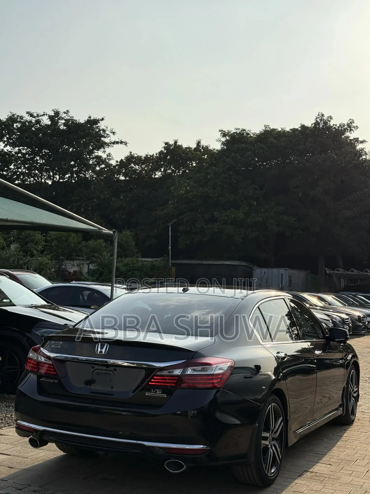 Honda Accord Touring V6 4dr Sedan FWD (3.5L 6cyl 6A) 2017 Black