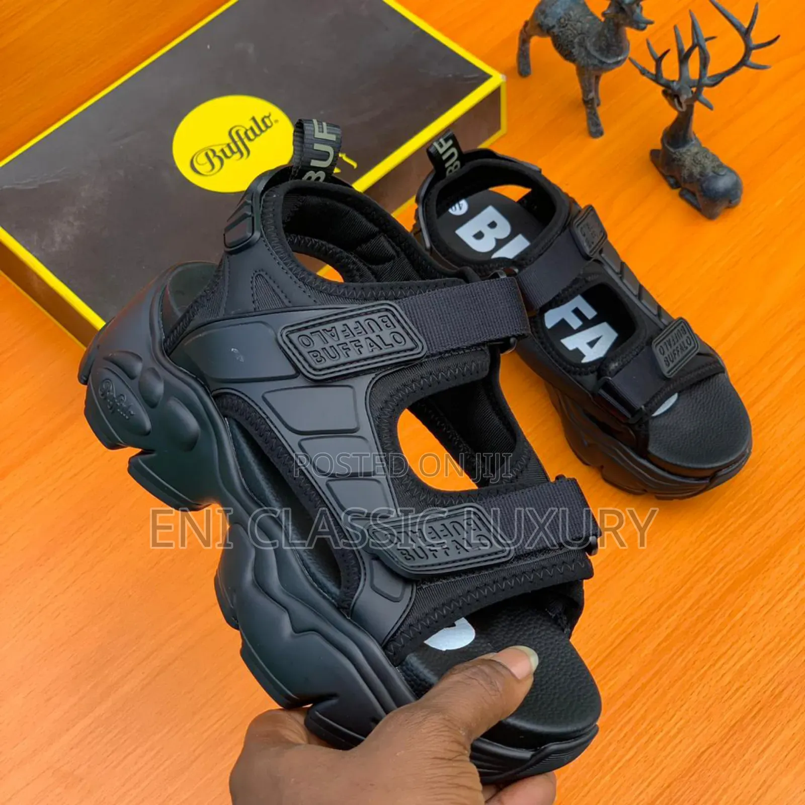 High Quality Luxury Men's Sandals Buffalo Well Banded Package