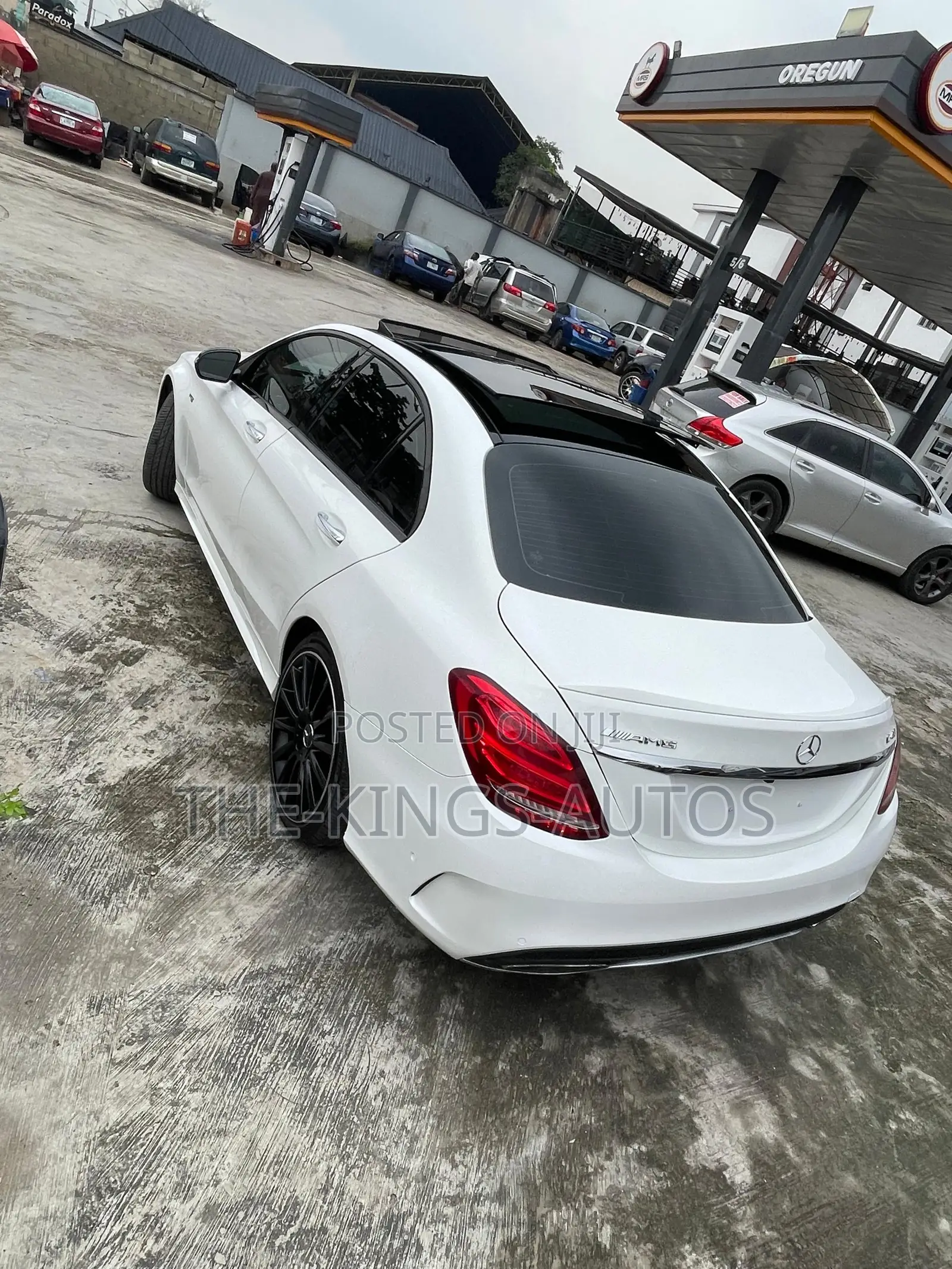 Mercedes-Benz C43 4Matic Sedan AWD (3.0L V6 9AM) 2018 White