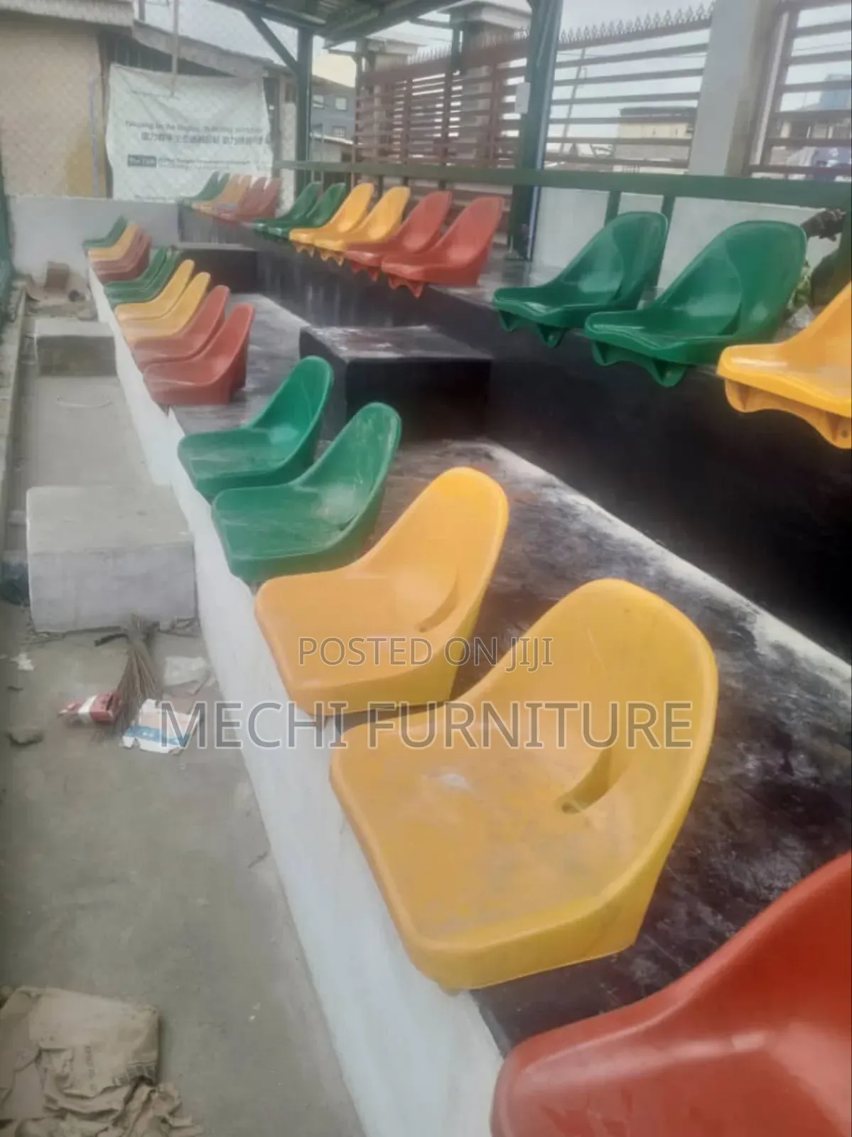 Instuletion of Stedum Seat
