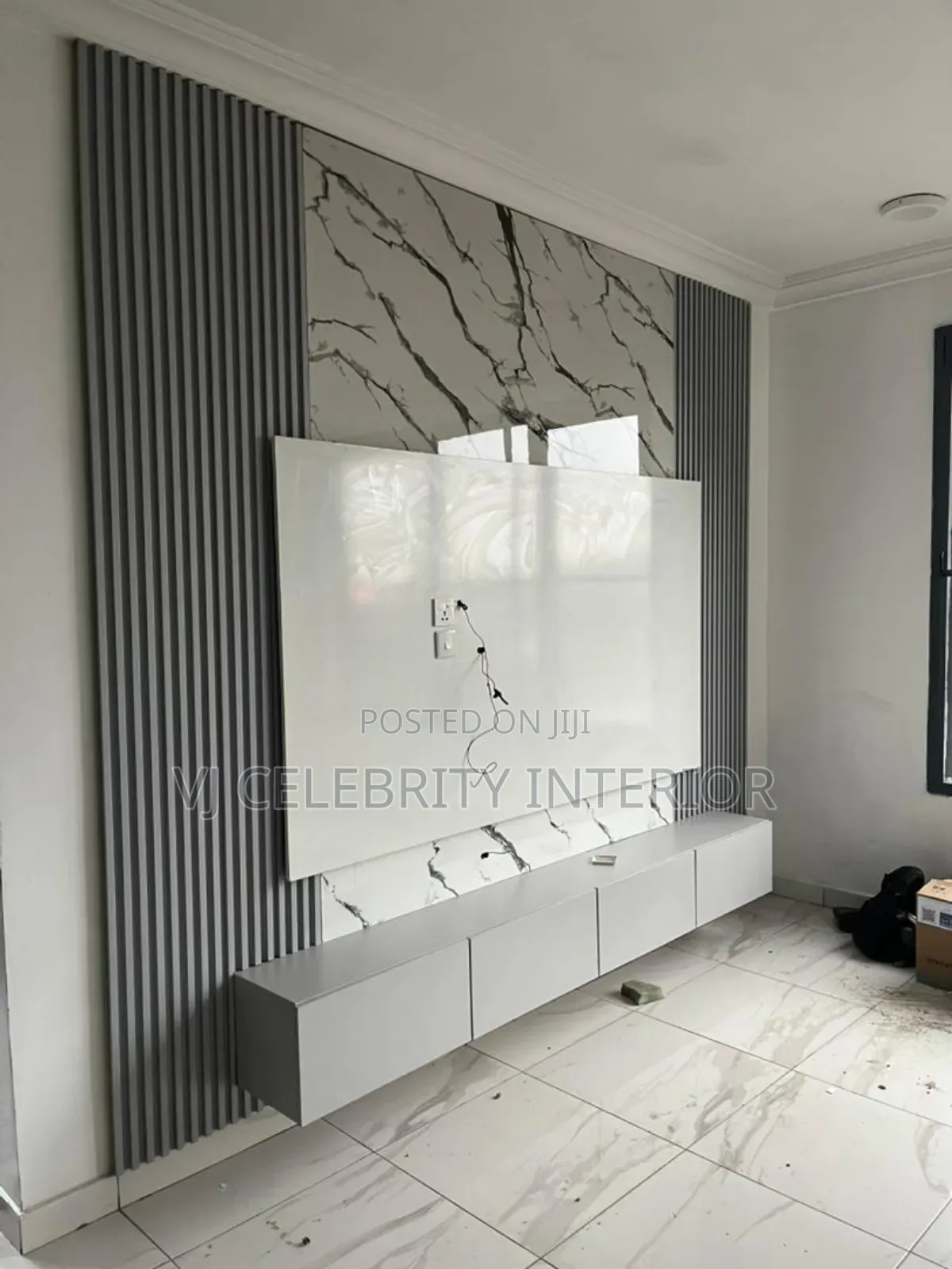 Brand New 9ftby10ft Console With Led Lightwith (Installation)Fees