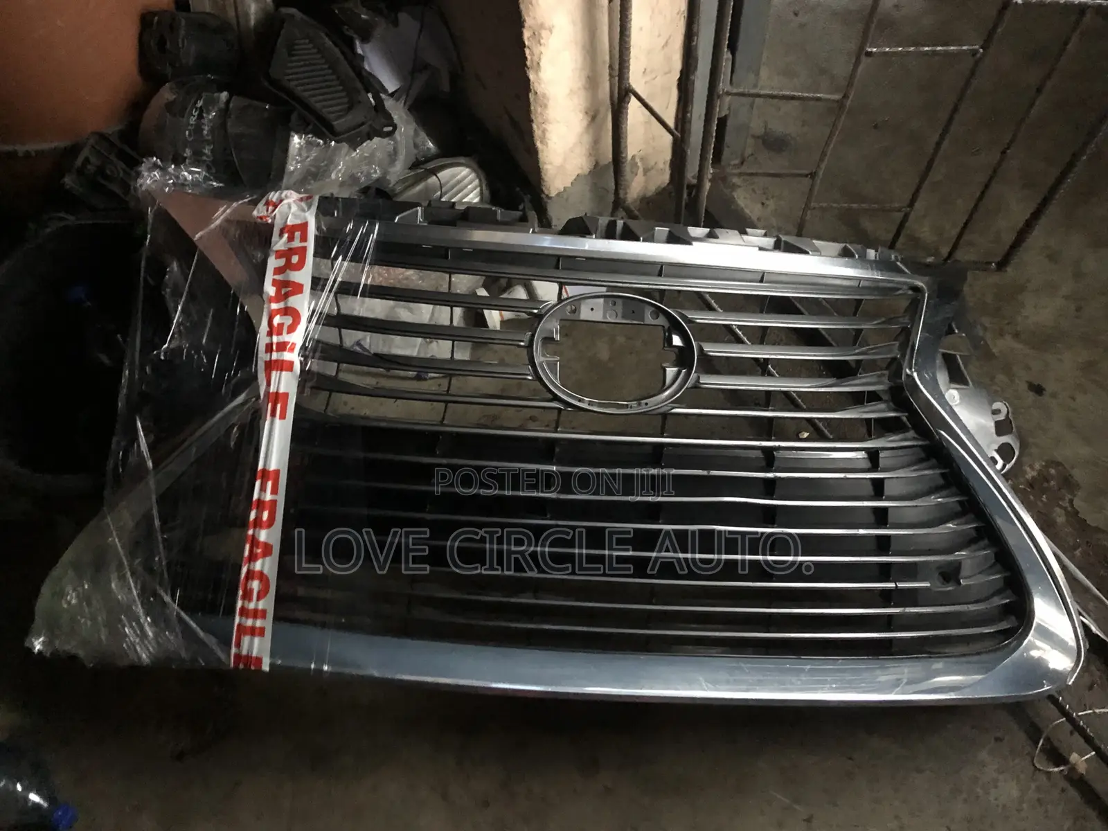 Es 350 2018 Grill