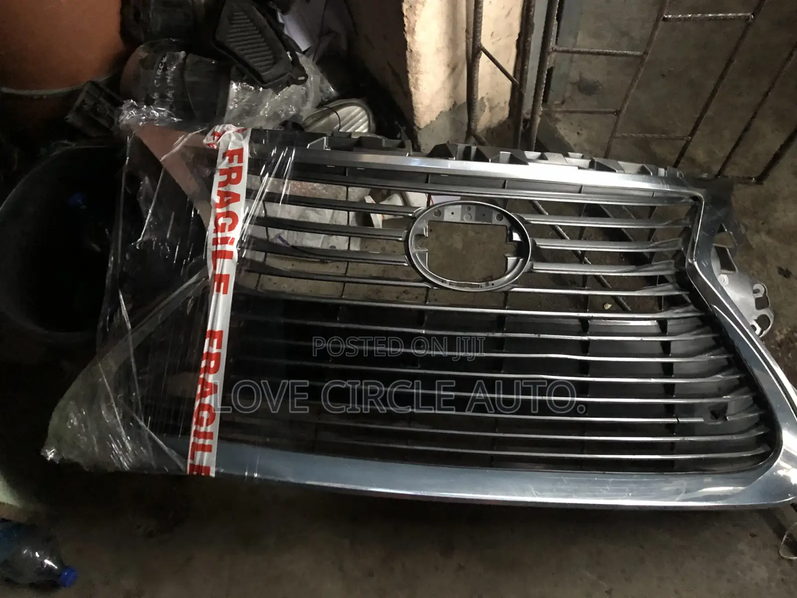Es 350 2018 Grill