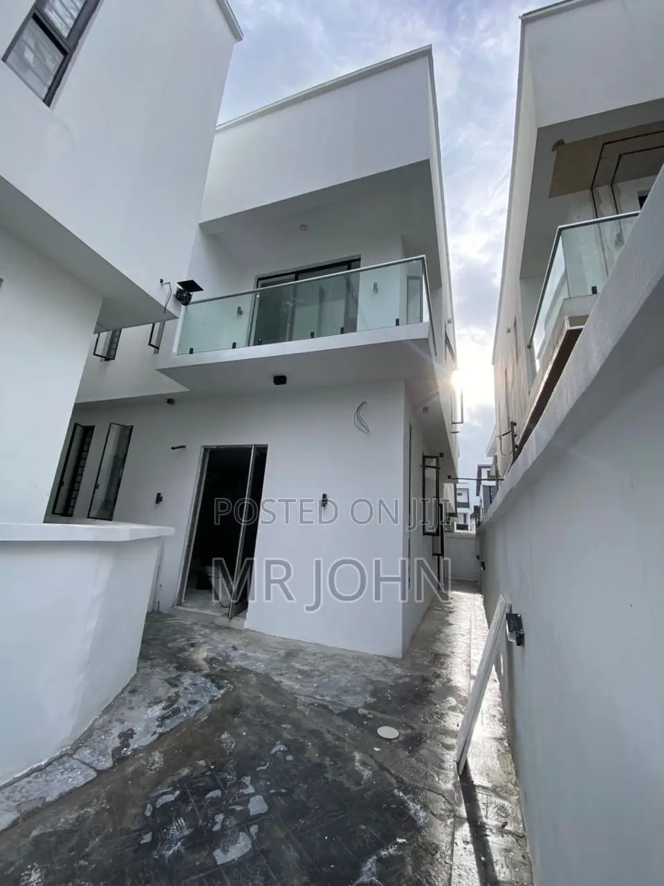 4bdrm House in Chevron, Lekki for rent