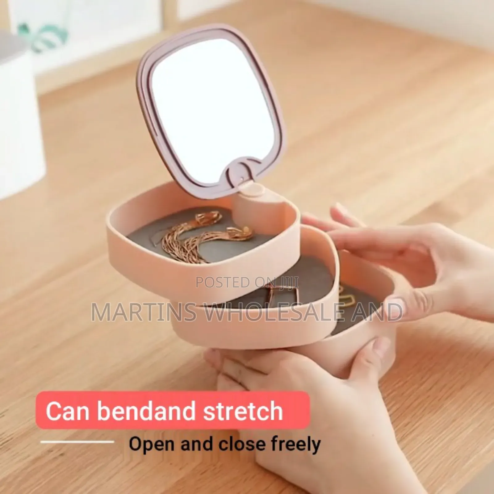 Stylish and Functional Jewelry Organizer