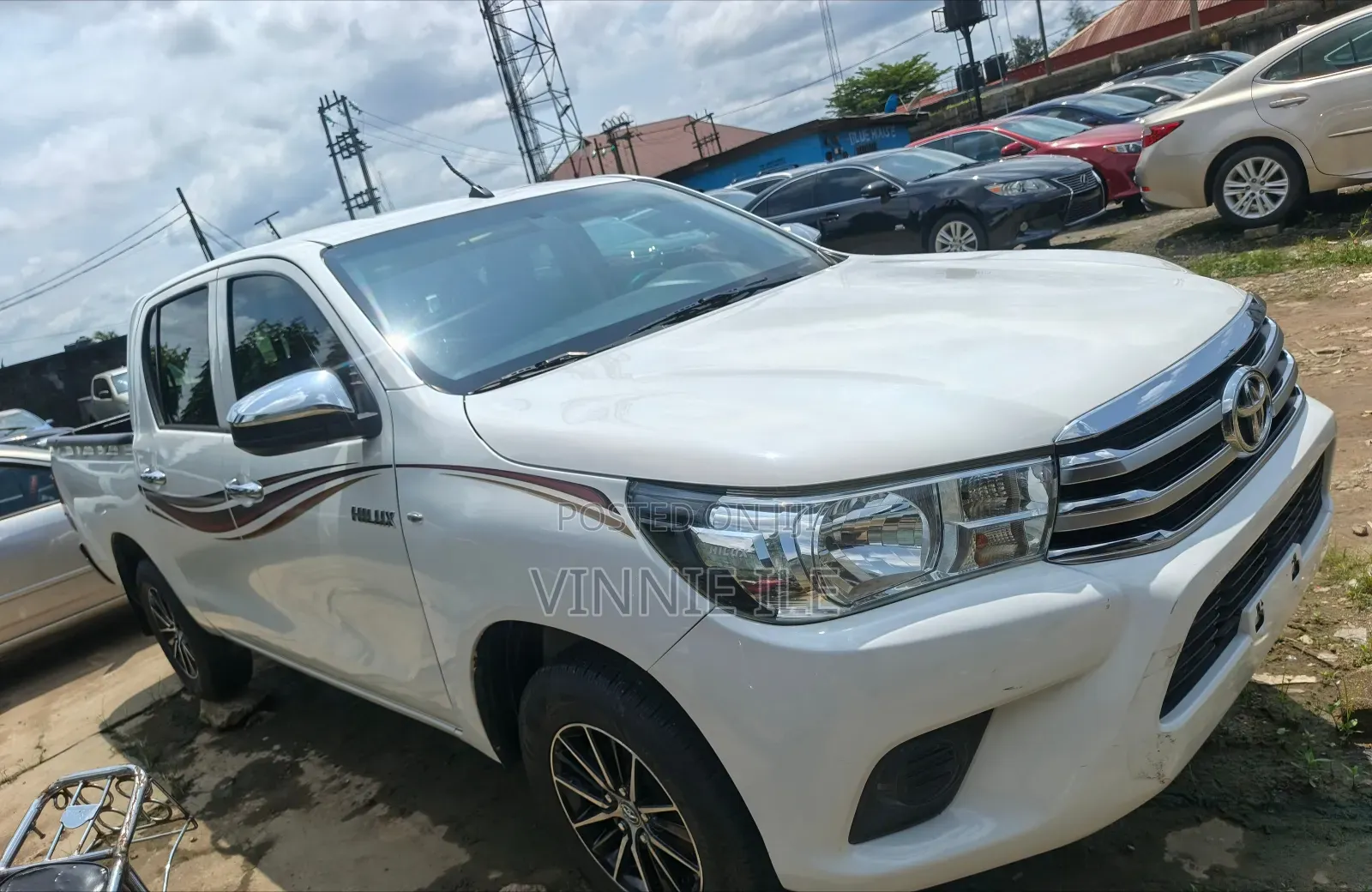 Toyota Hilux SR5 4x4 2017 White