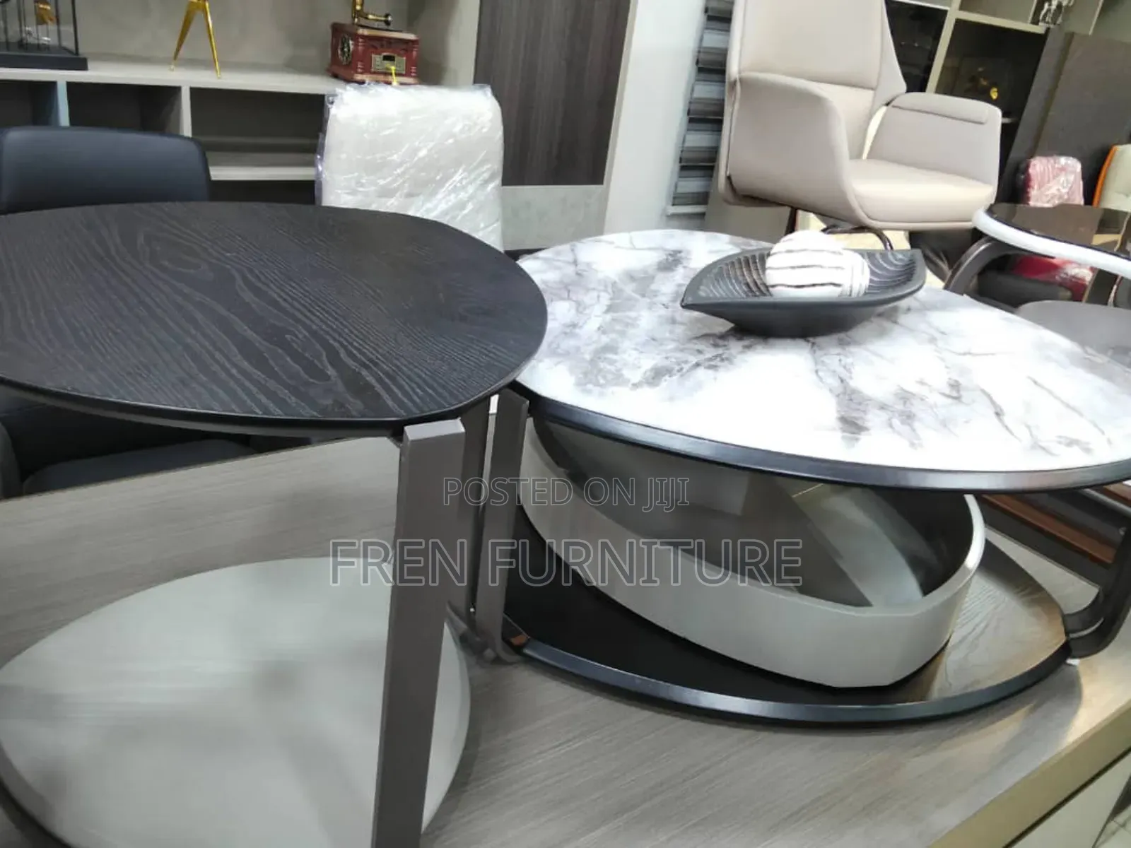 Good Quality Products Centre Table