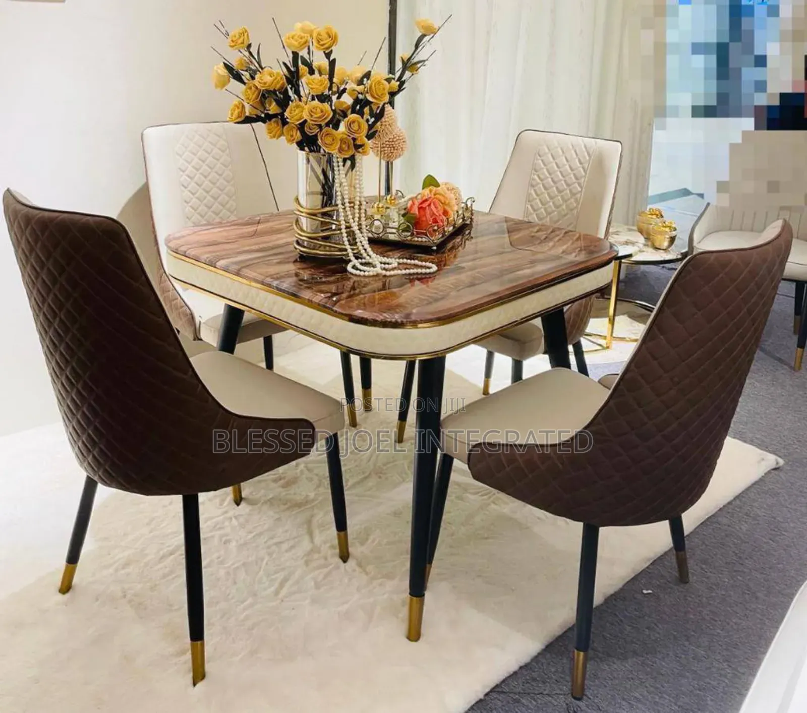 Dinning Table
