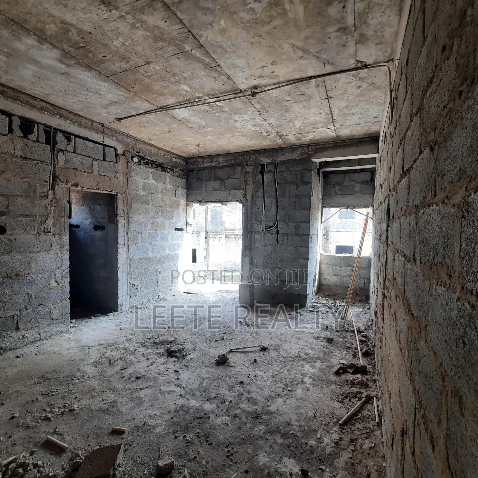 4bdrm Duplex in Mabushi for sale