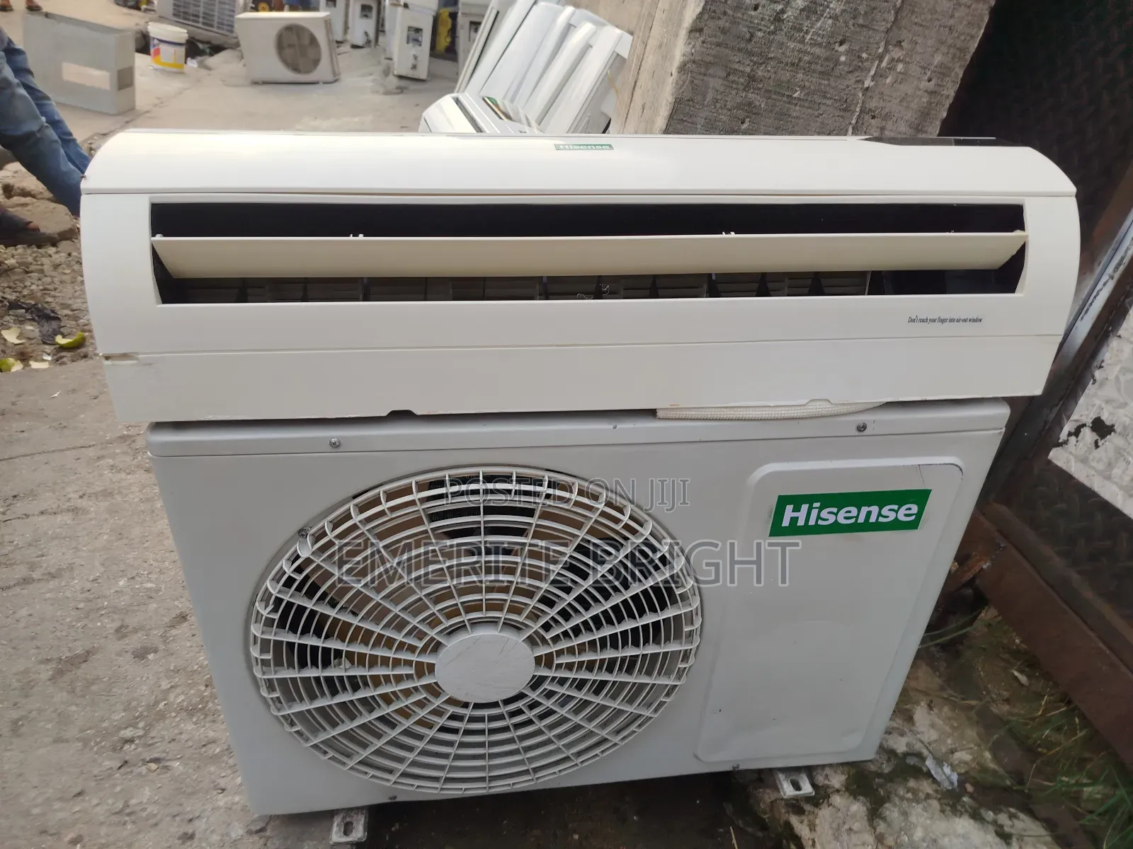 Hisense Normal Ac 1.5hp Wit Full Gass Low Voltage