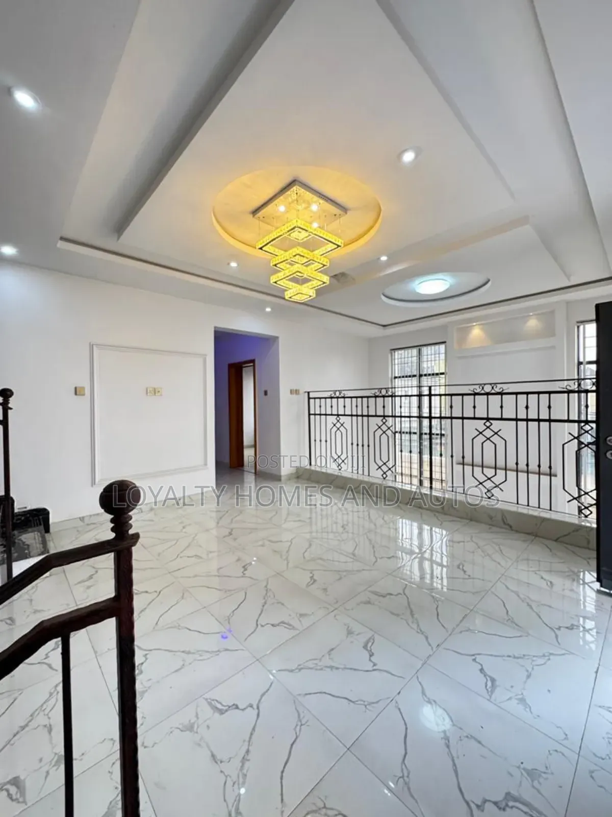 5bdrm Duplex in Omole Phase 1Ikeja for sale