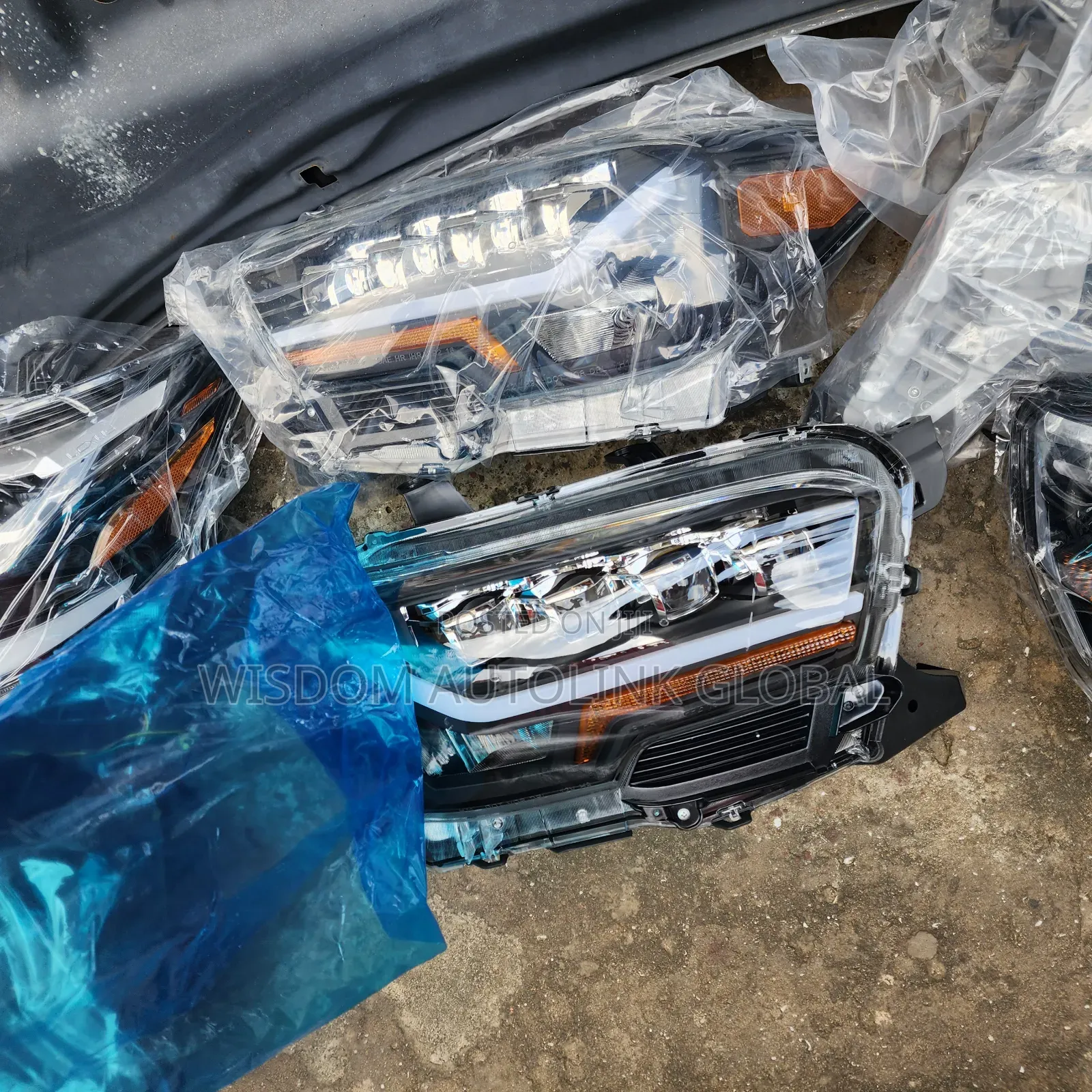 Headlights For Toyota Tacoma 2018-2022 Off Road Lastest Design