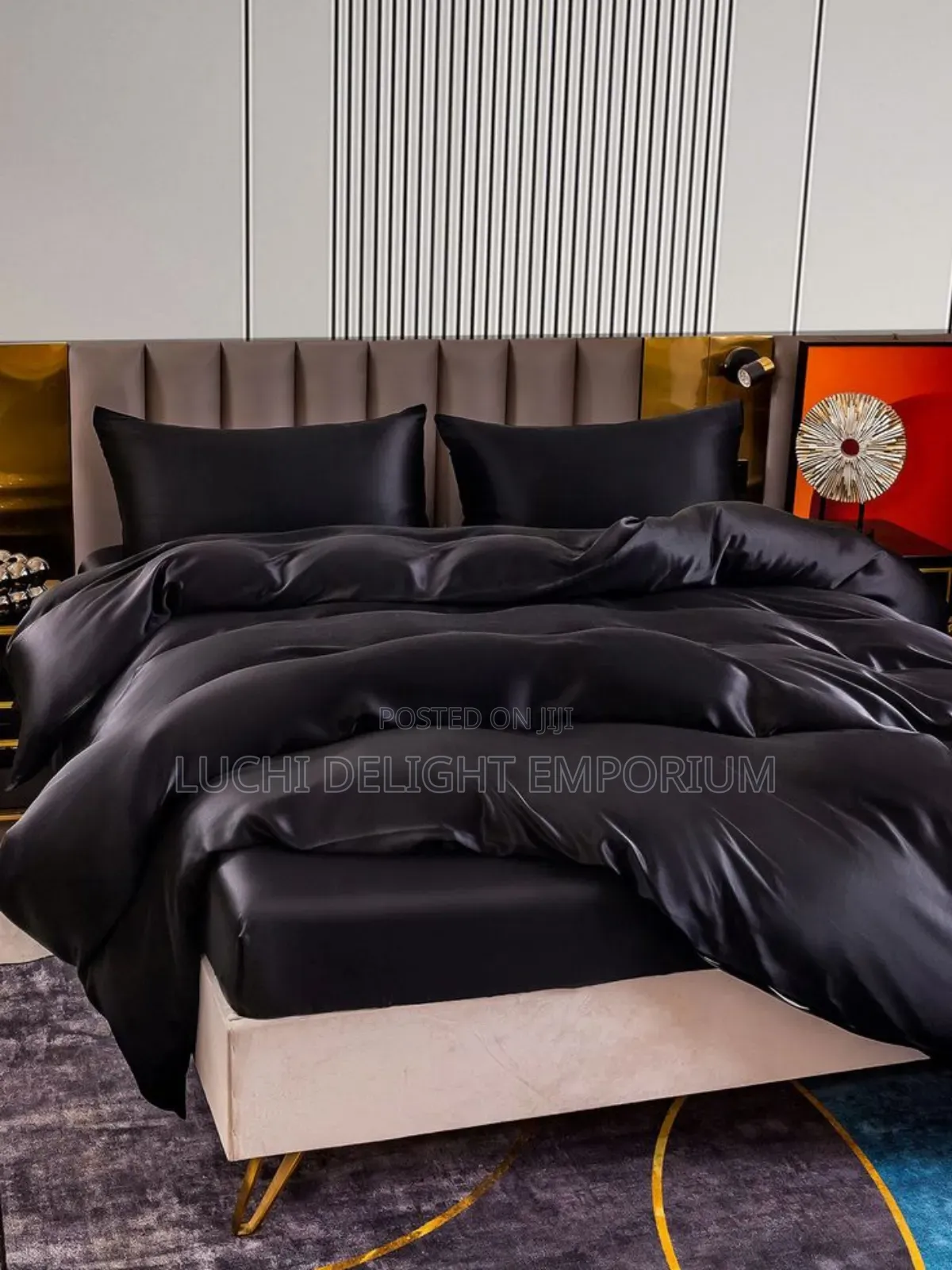 Rooee Polish Silk Duvet Bedsheet and Pillowcase Set -Black