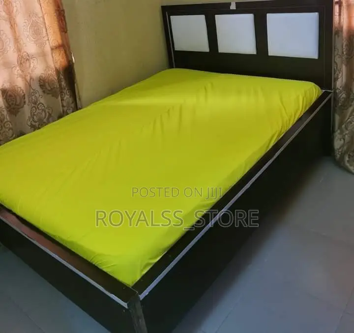 Waterproof Bed Cover/Water Resistant Bedcover
