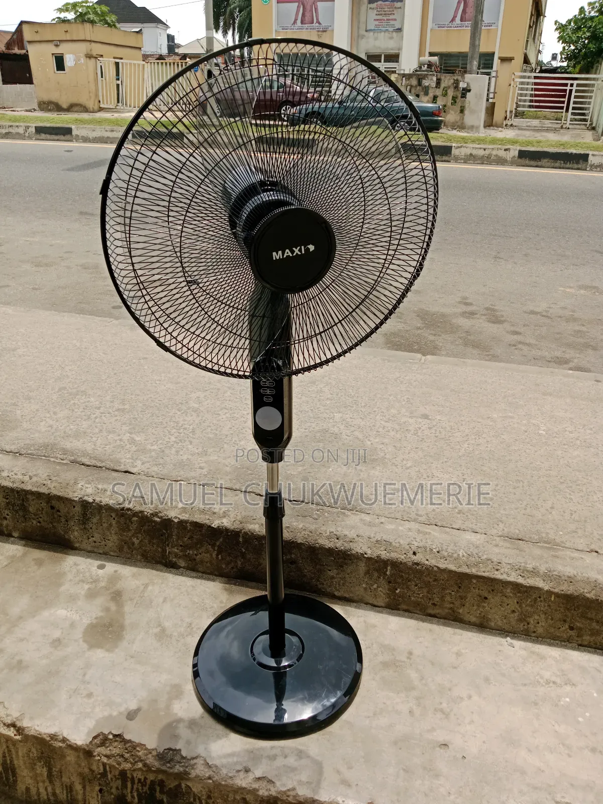Maxi Rechargeable Fans 18"Inch Copper