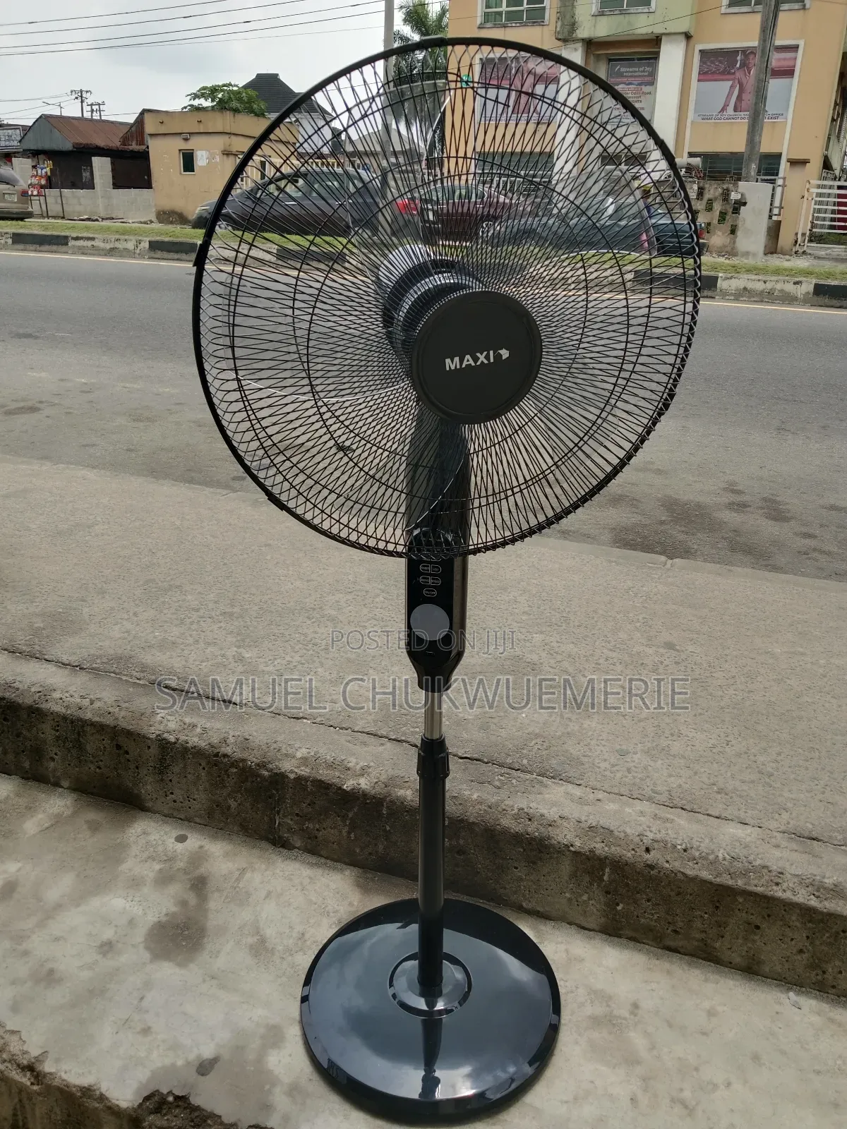 Maxi Rechargeable Fans 18"Inch Copper