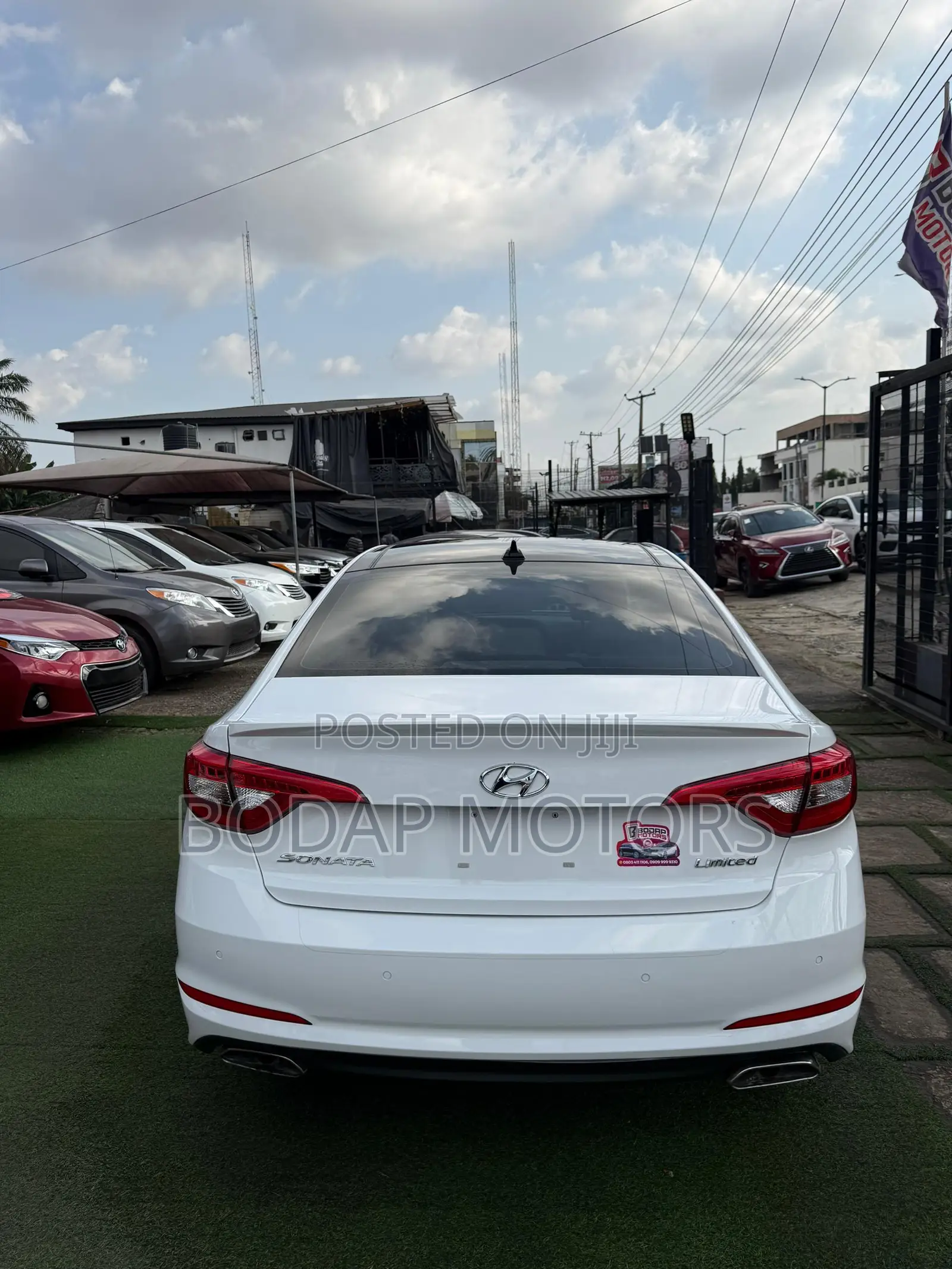 Hyundai Sonata Limited 4dr Sedan (2.4L 4cyl 6A) 2015 White