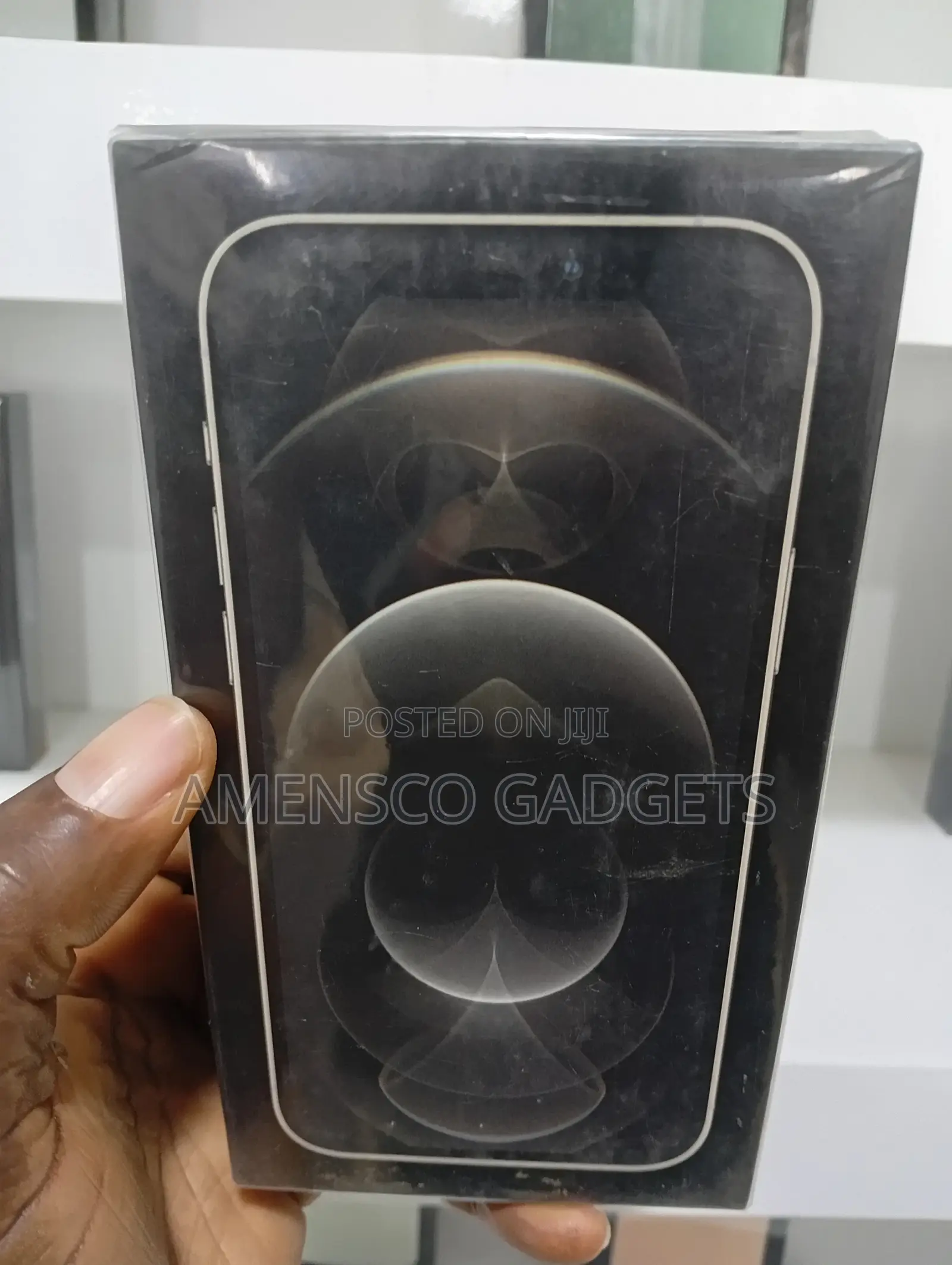New Apple iPhone 12 Pro 256 GB Gold