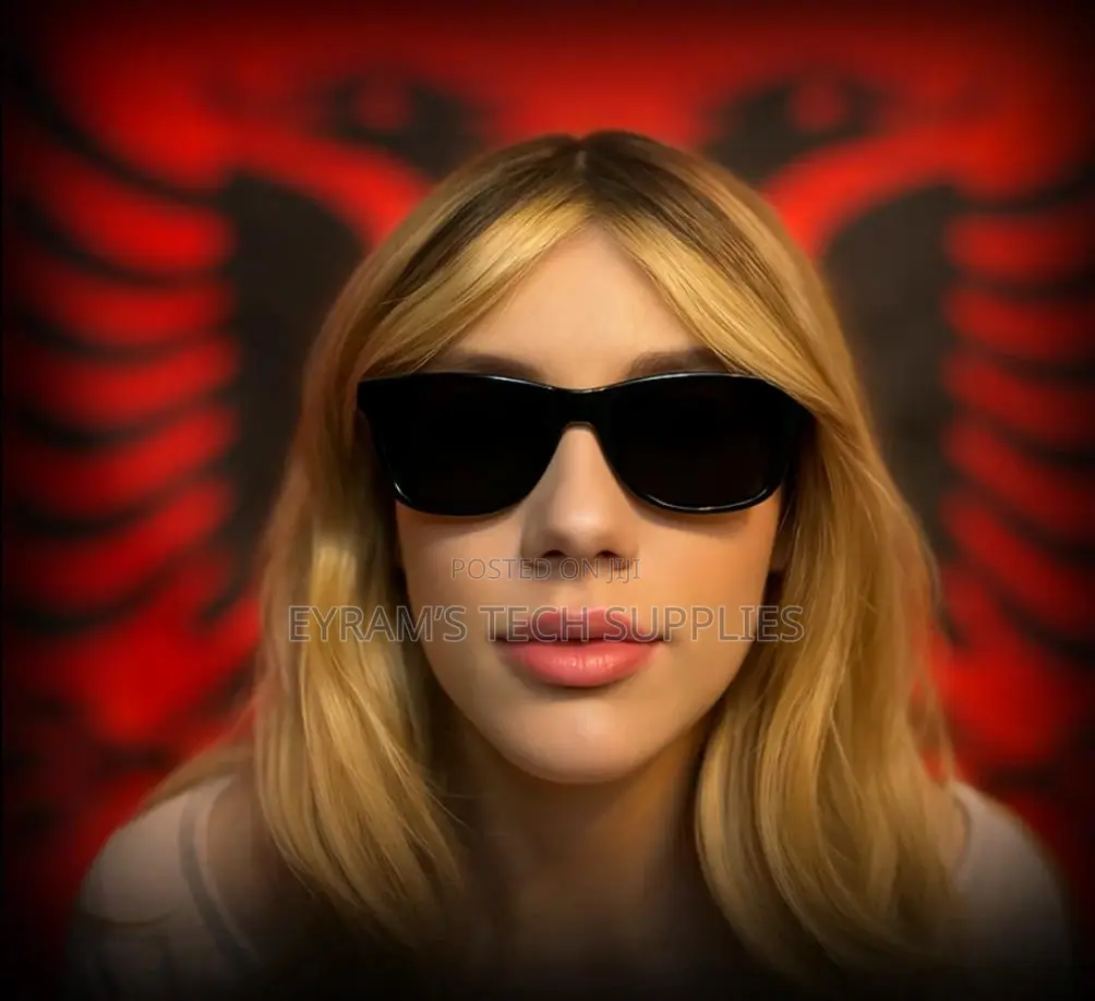 Ultra Realistic White Female Mask - 25yo