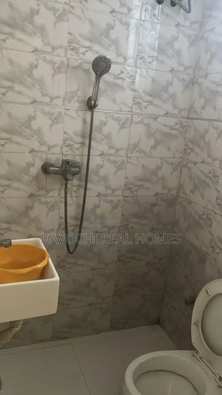 4bdrm Duplex in Harris Drive, Vgc, Ikota for rent