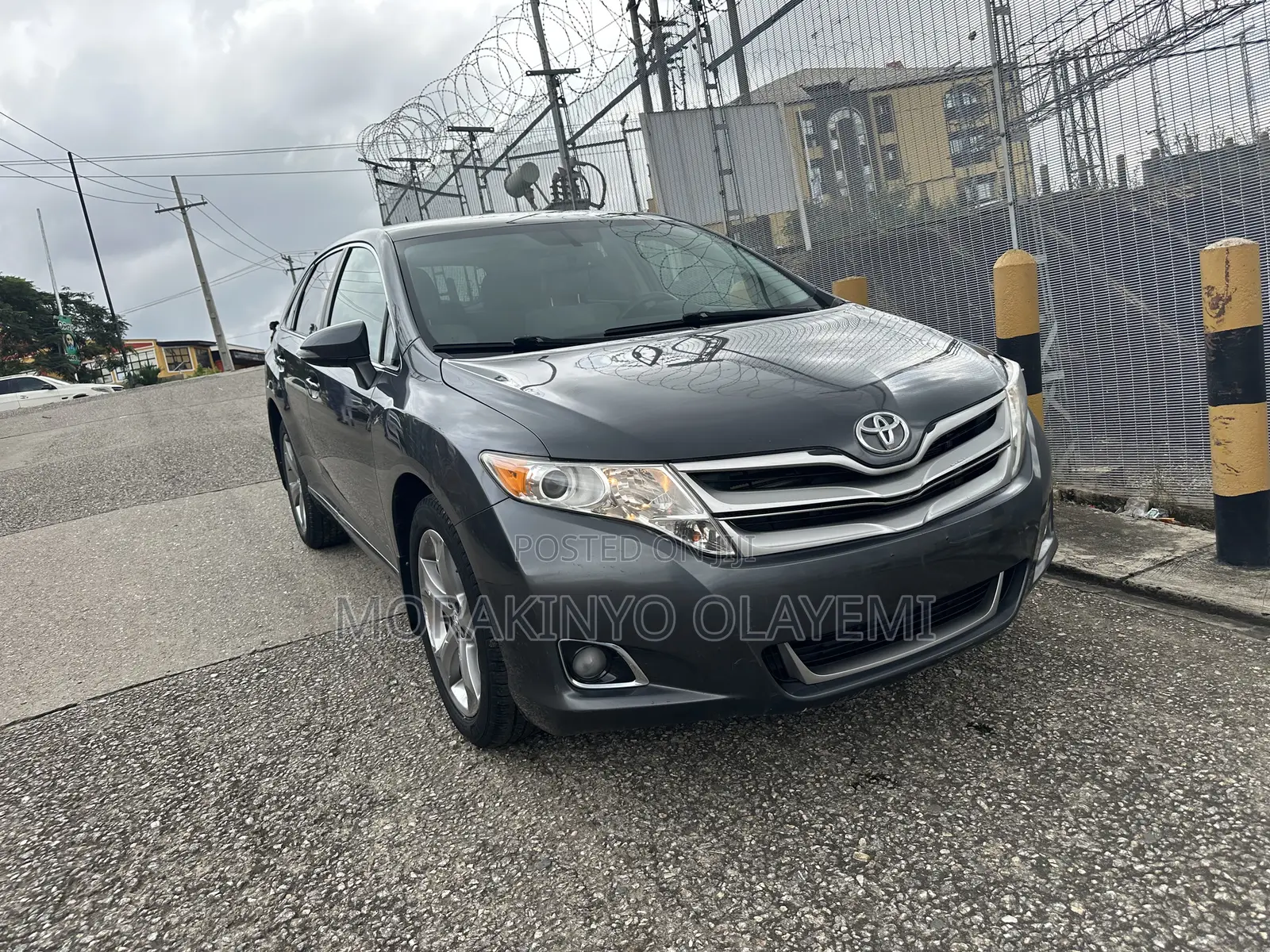 Toyota Venza LE AWD V6 2013 Gray