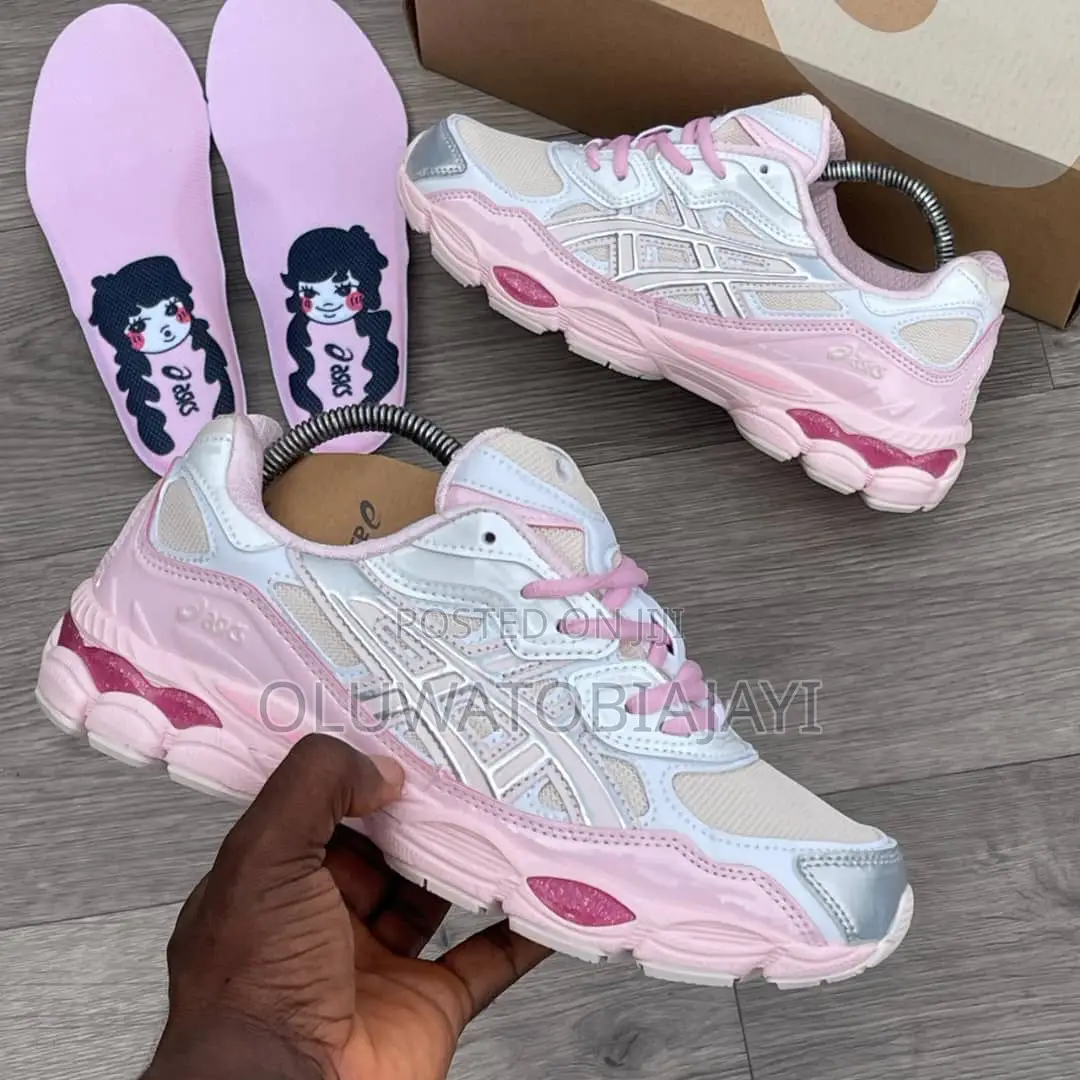 Quality Ladies Sneakers