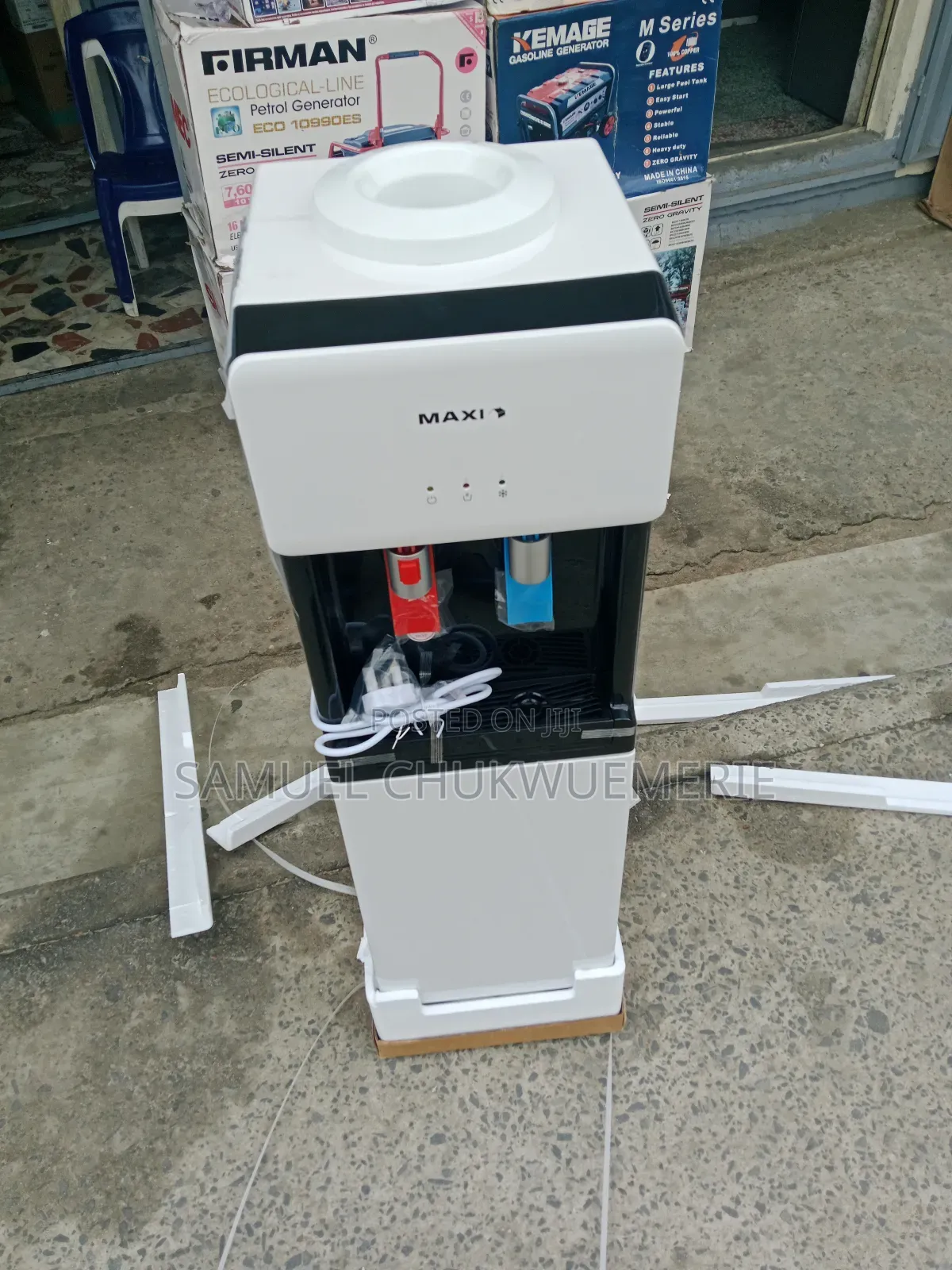 Maxi Water Dispenser With Fridge