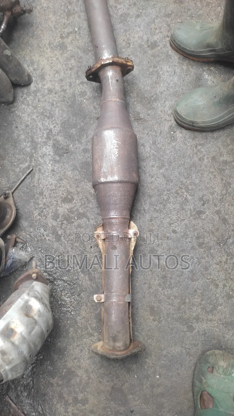 Center Catalyst For Nissan X-trail 2005-2008 Model