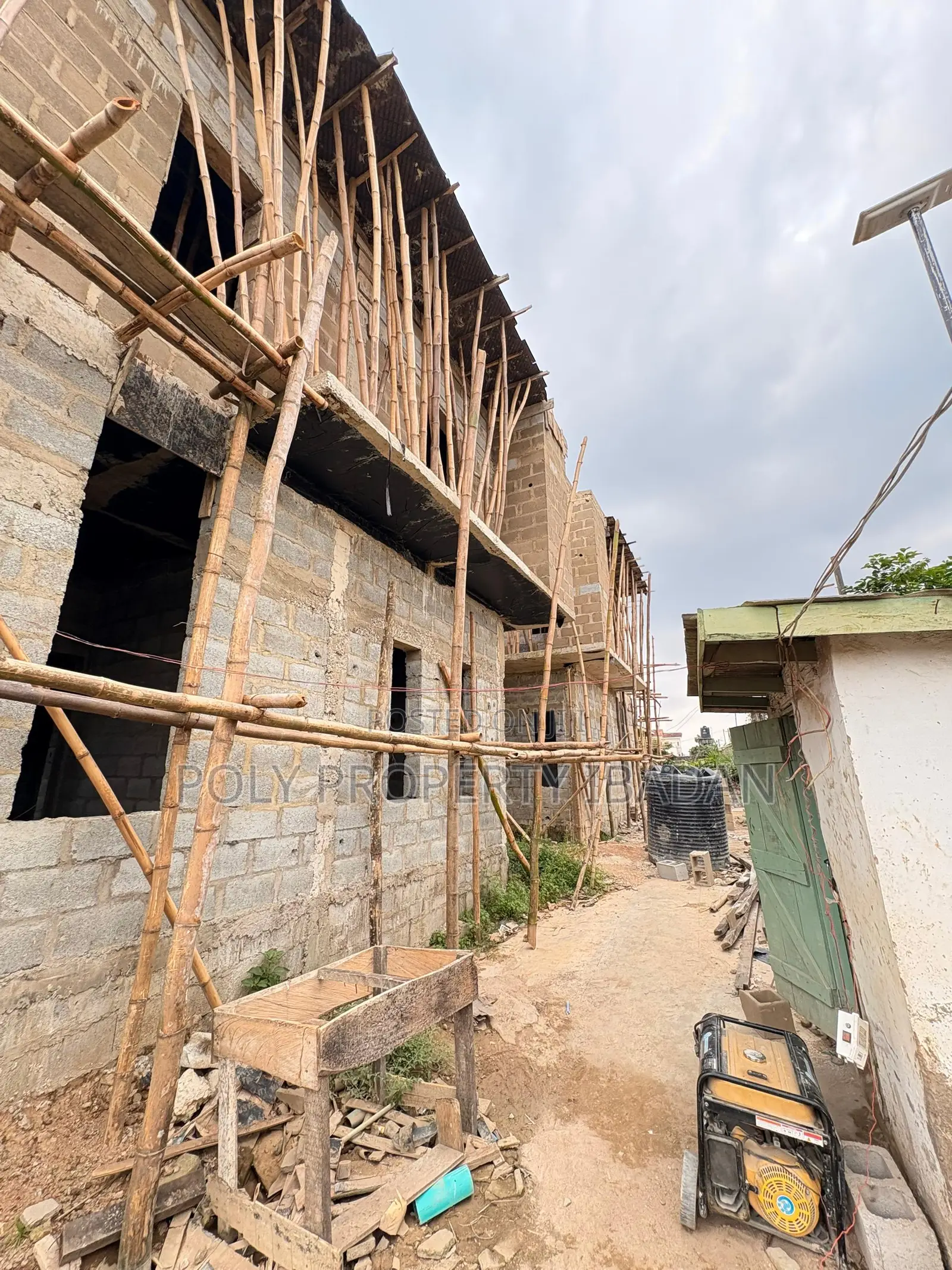 2bdrm Apartment in Old Bodija, Ibadan for sale