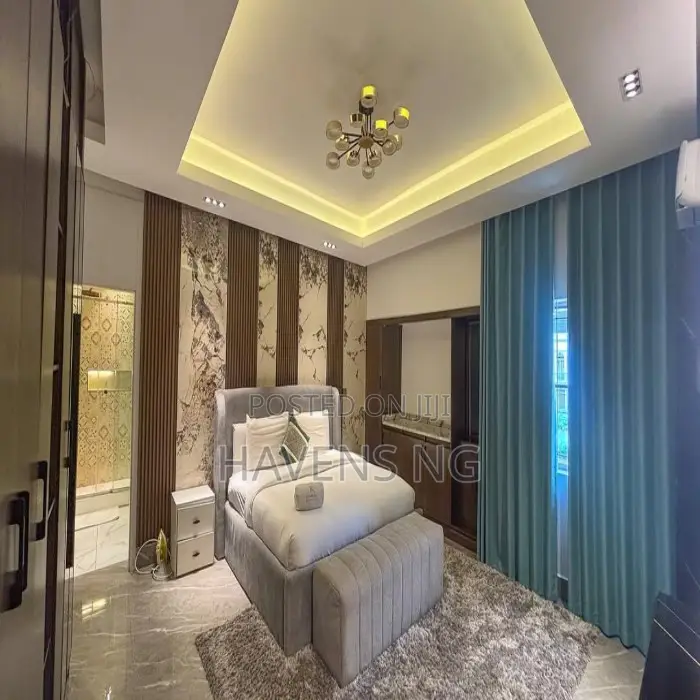 Luxurious 1 Bedroom Short Let In Ikoyi