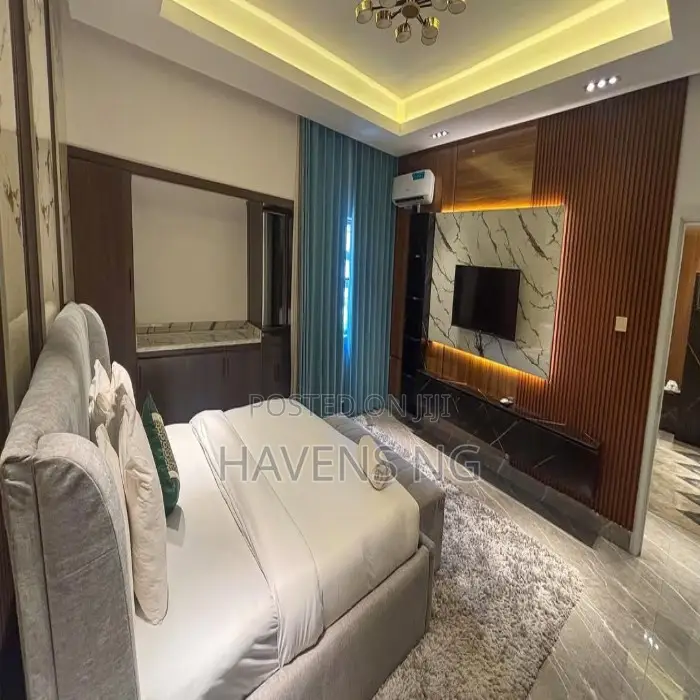 Luxurious 1 Bedroom Short Let In Ikoyi