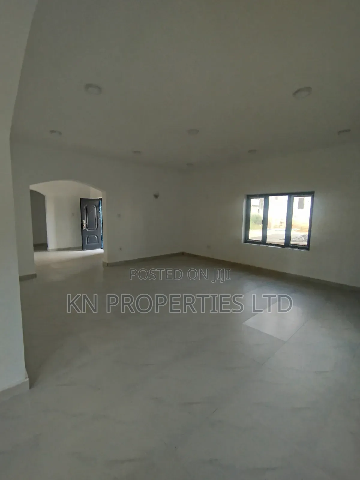 4bdrm Duplex in Secured Estate, Galadimawa for rent