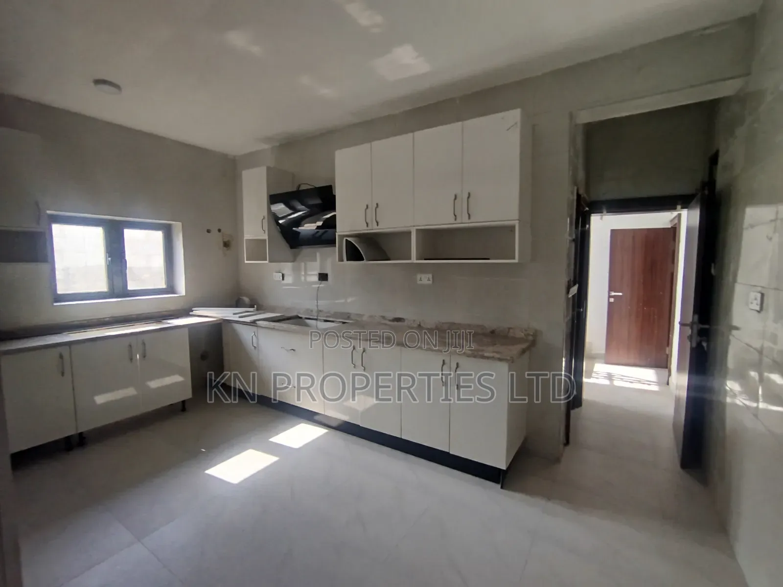 4bdrm Duplex in Secured Estate, Galadimawa for rent