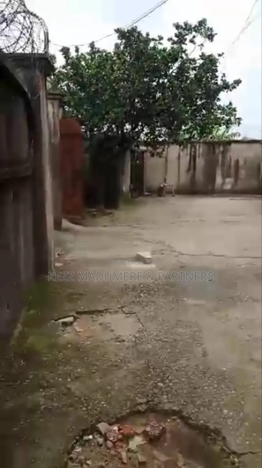 5bdrm Block of Flats in By Powerline, Aba , for sale