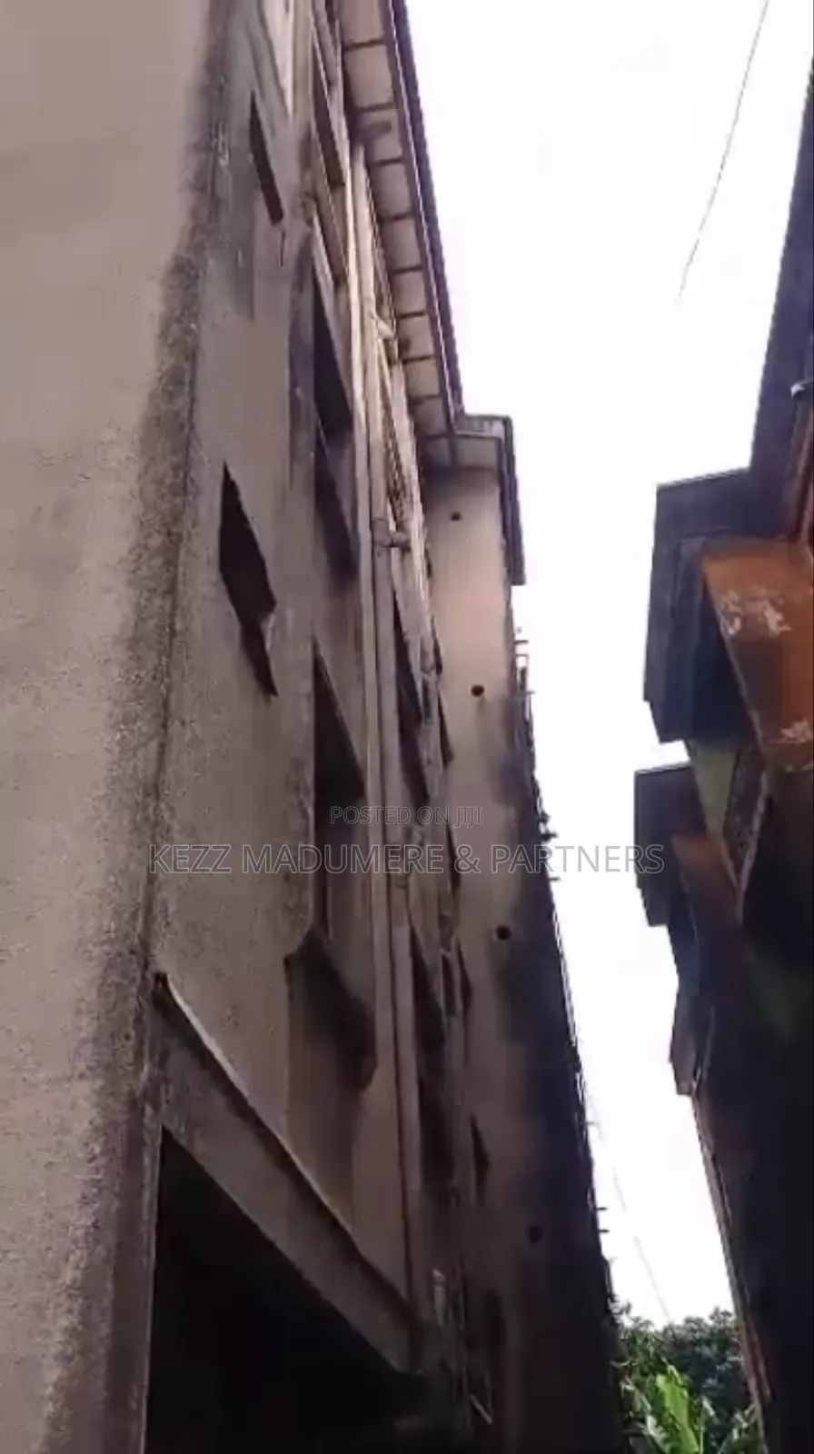 5bdrm Block of Flats in By Powerline, Aba , for sale