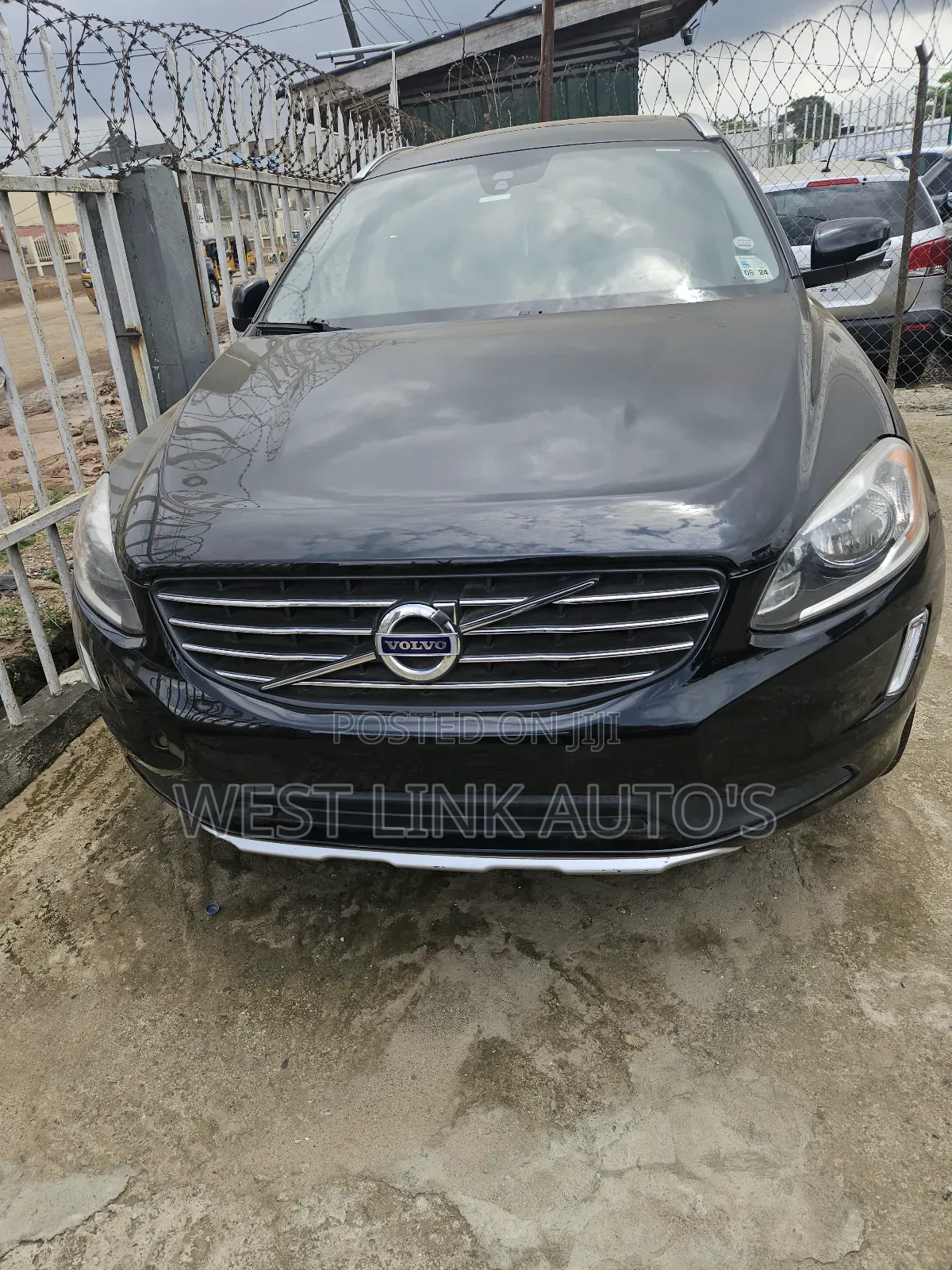 Volvo XC60 3.2 FWD 2013 Black