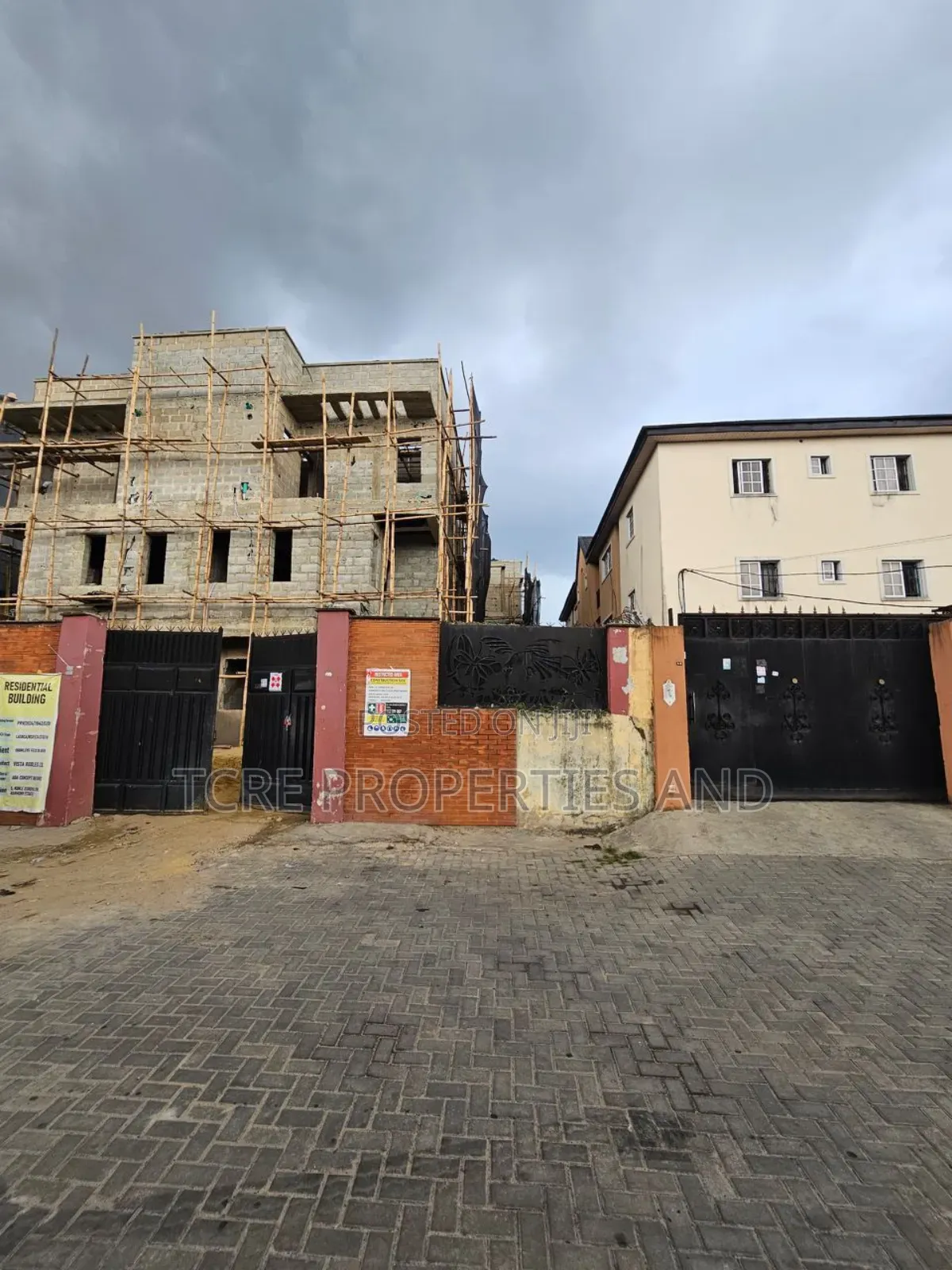 4bdrm Duplex in Gbagada for sale