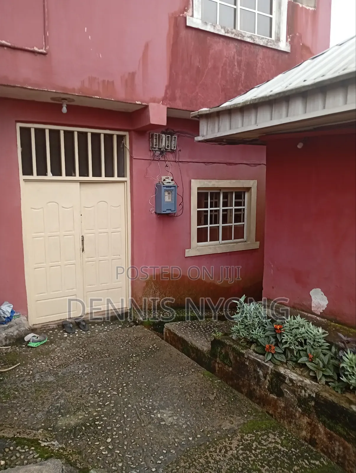 8bdrm Duplex in Akai Efa By Jehovah, Calabar for sale