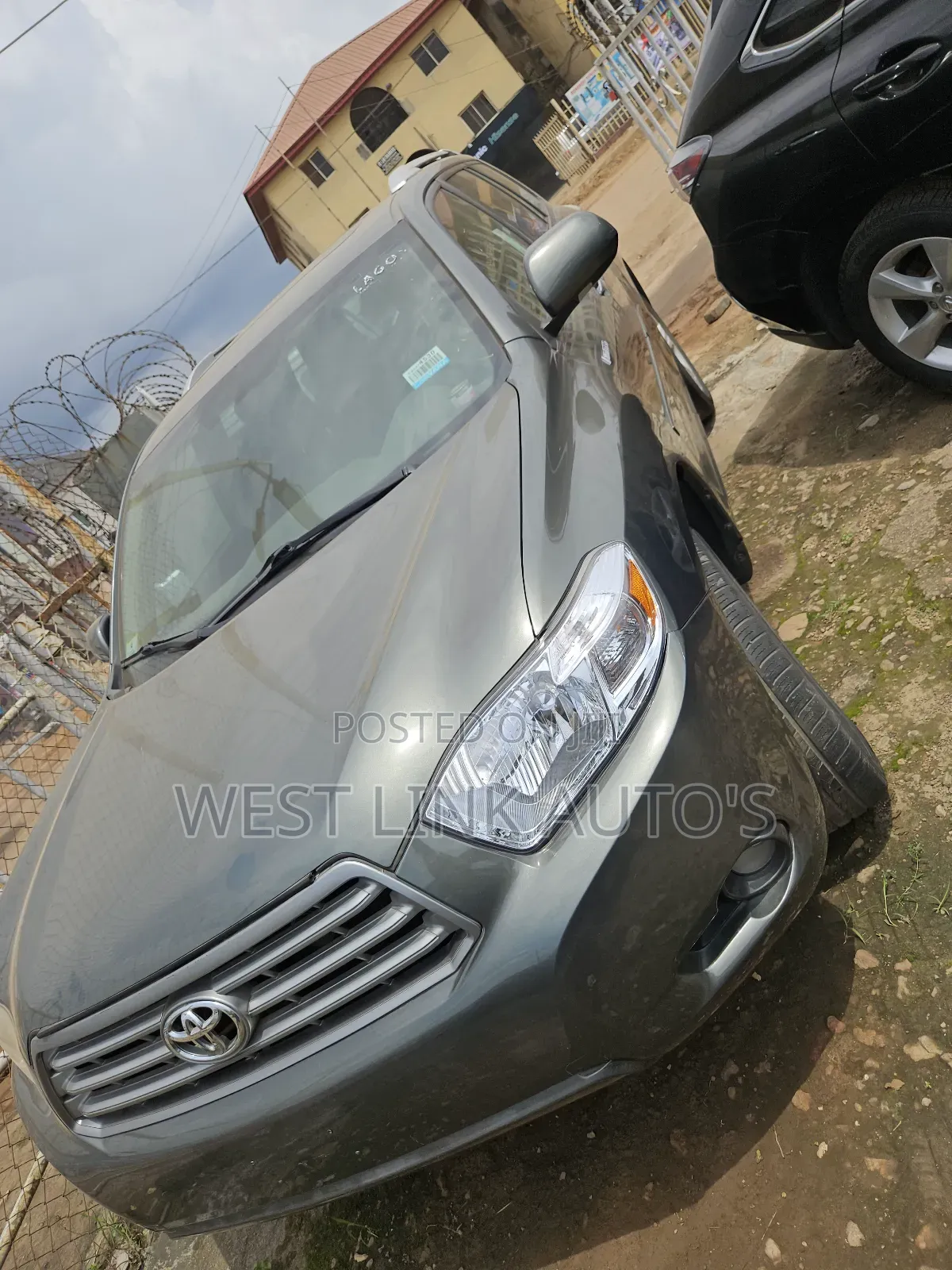Toyota Highlander SE 2010 Gray