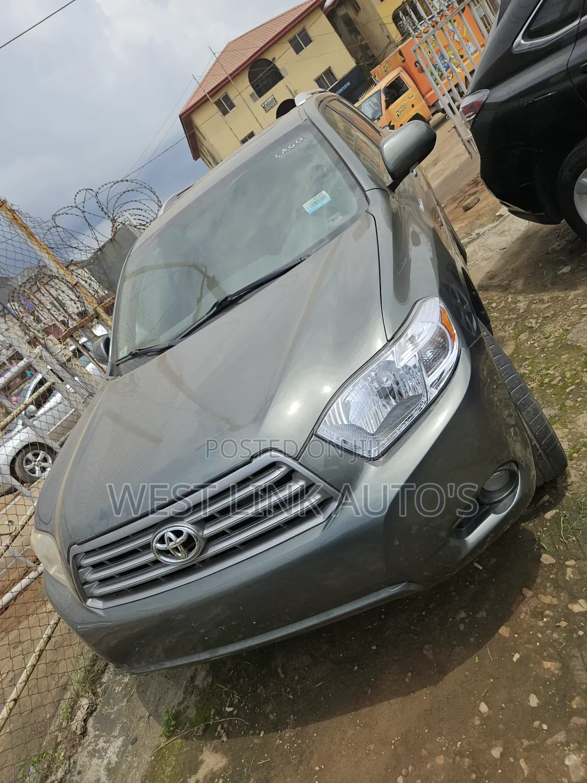 Toyota Highlander SE 2010 Gray