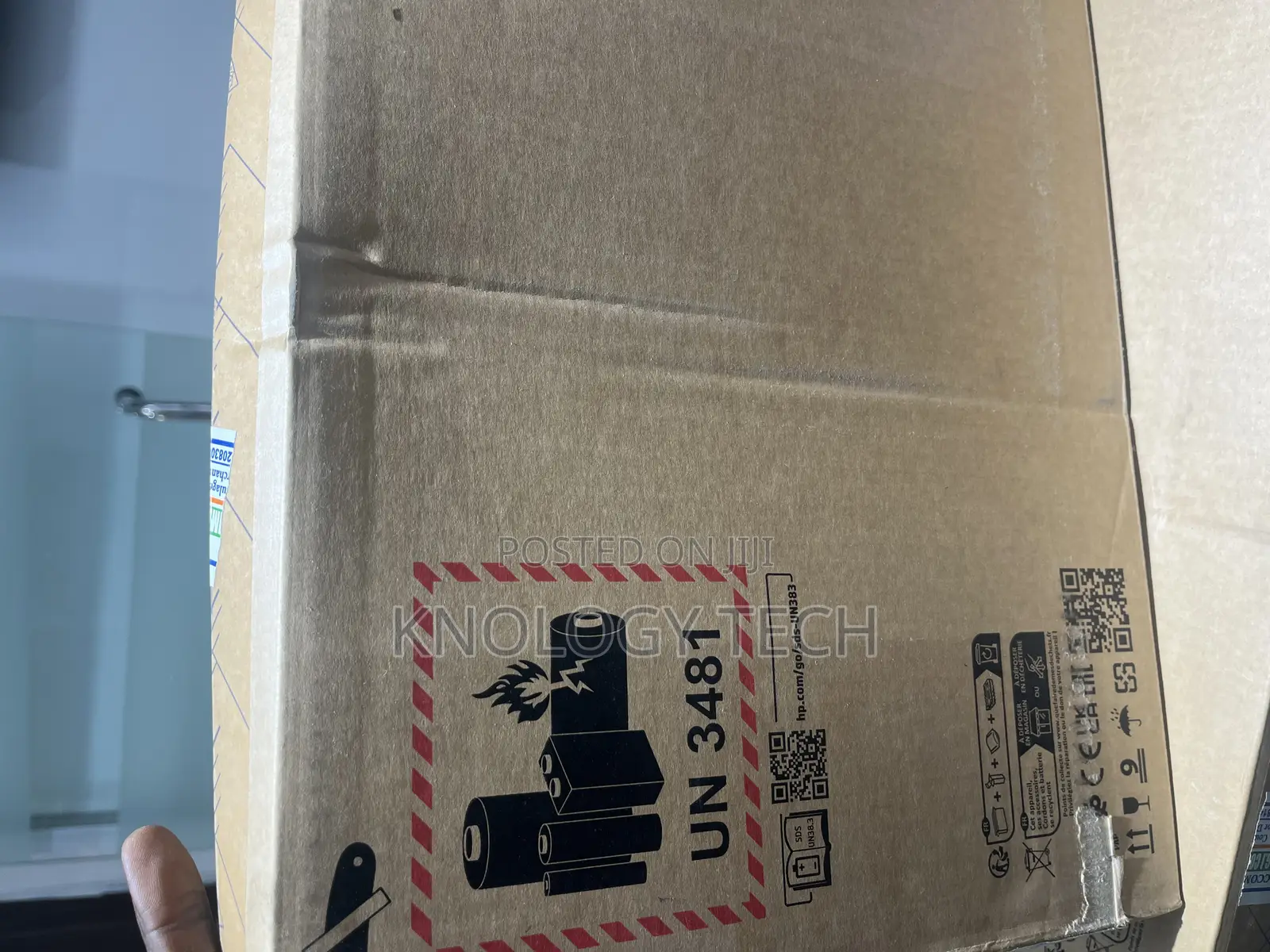 New Laptop HP 14-Ep0063 8GB Intel Core I3 SSD 512GB