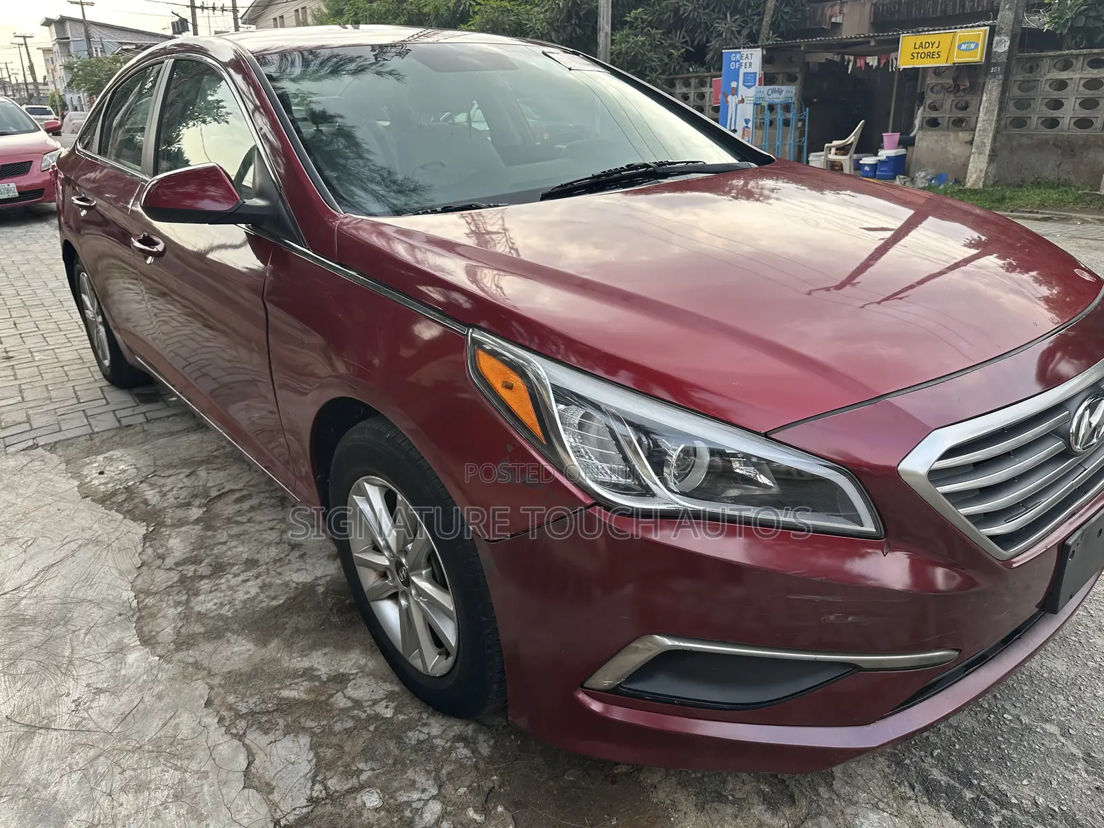 Hyundai Sonata SE 4dr Sedan (2.4L 4cyl 6A) 2015 Red