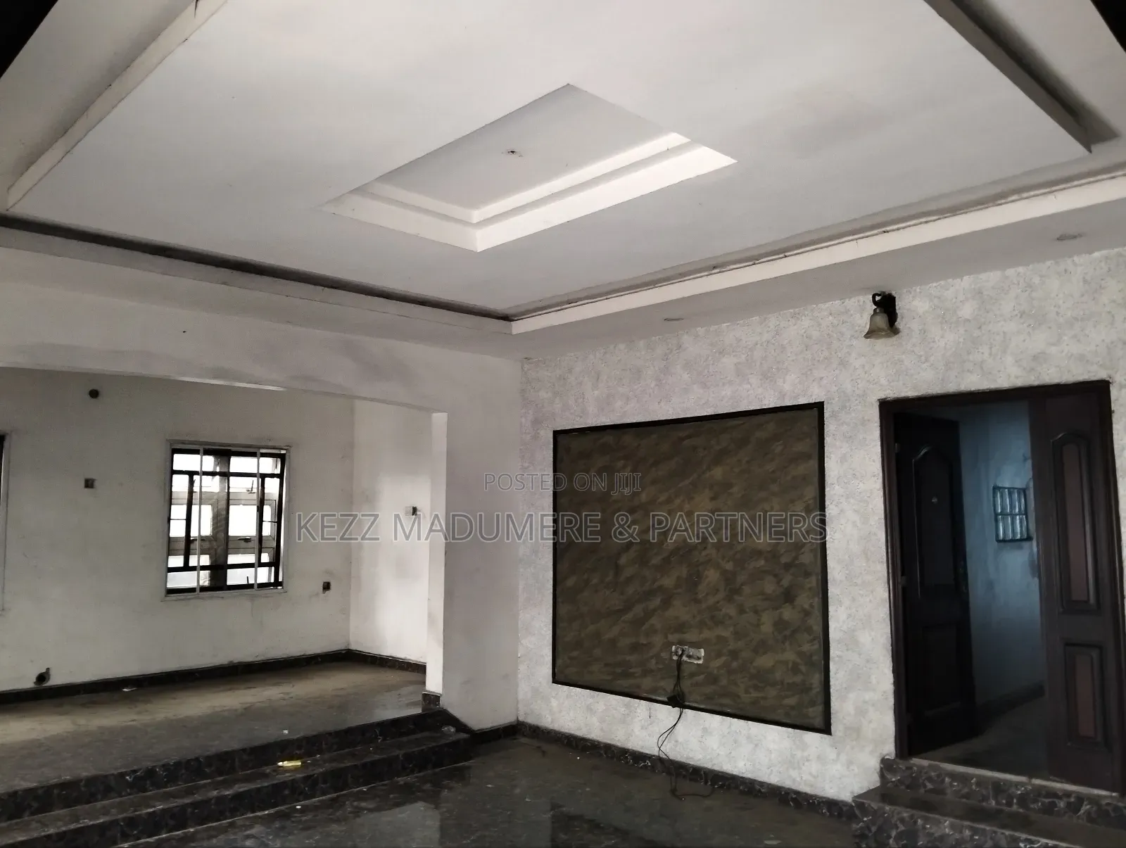 5bdrm Duplex in Off Sars Road, Port for sale