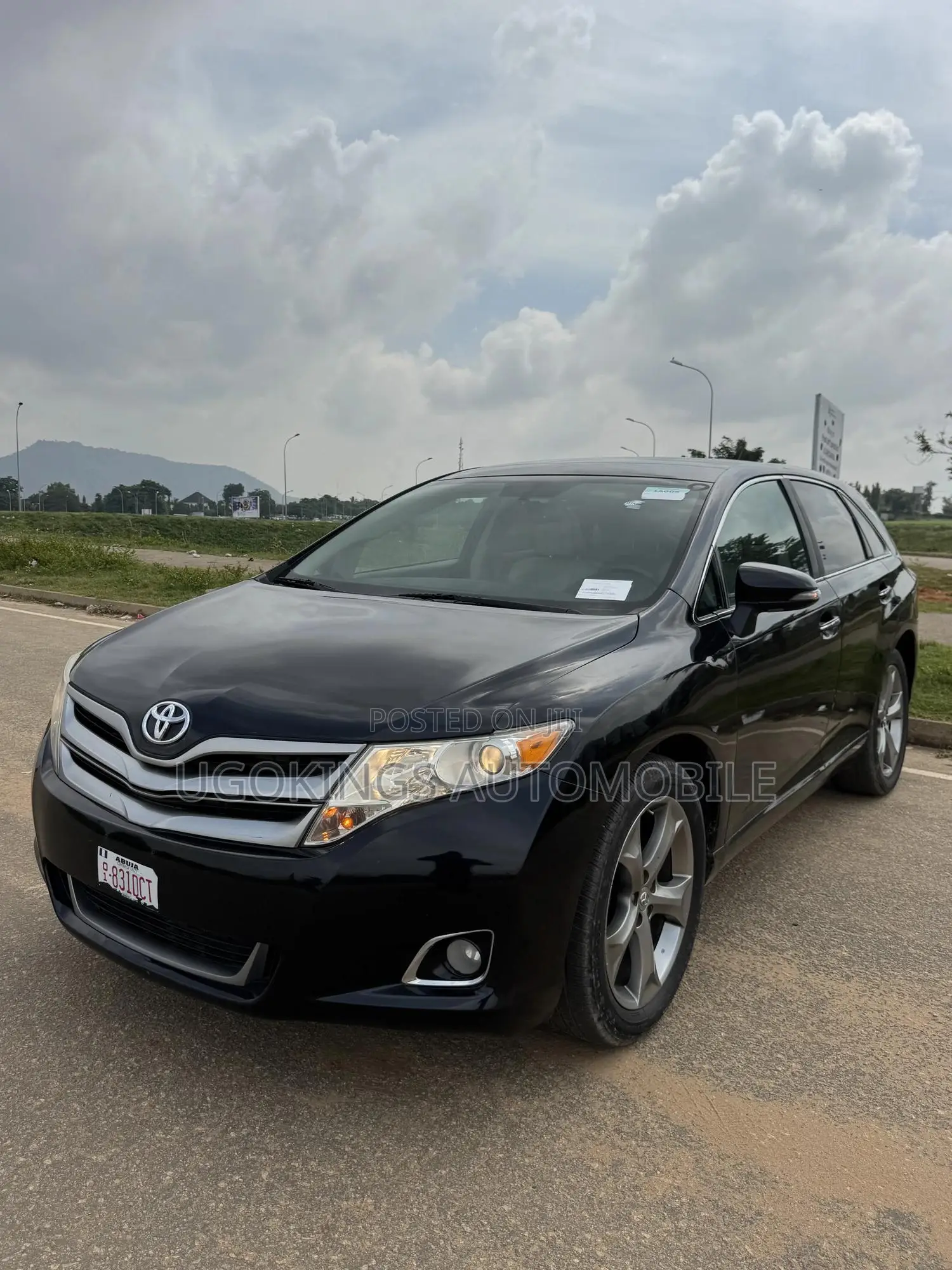 Toyota Venza XLE 4dr Wagon AWD (3.5L 6cyl 6A) 2014 Black