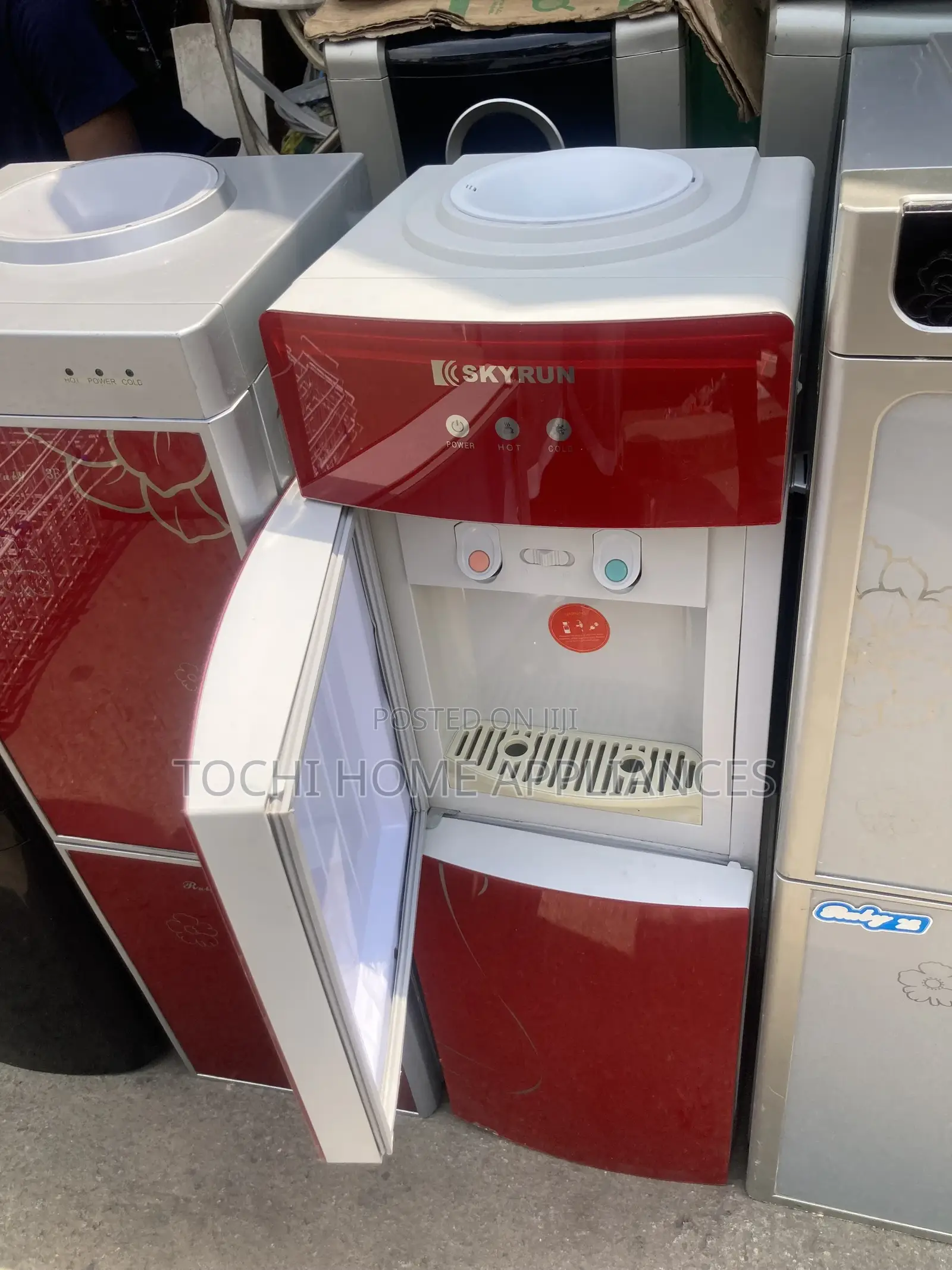 Fairly Used Water Dispenser