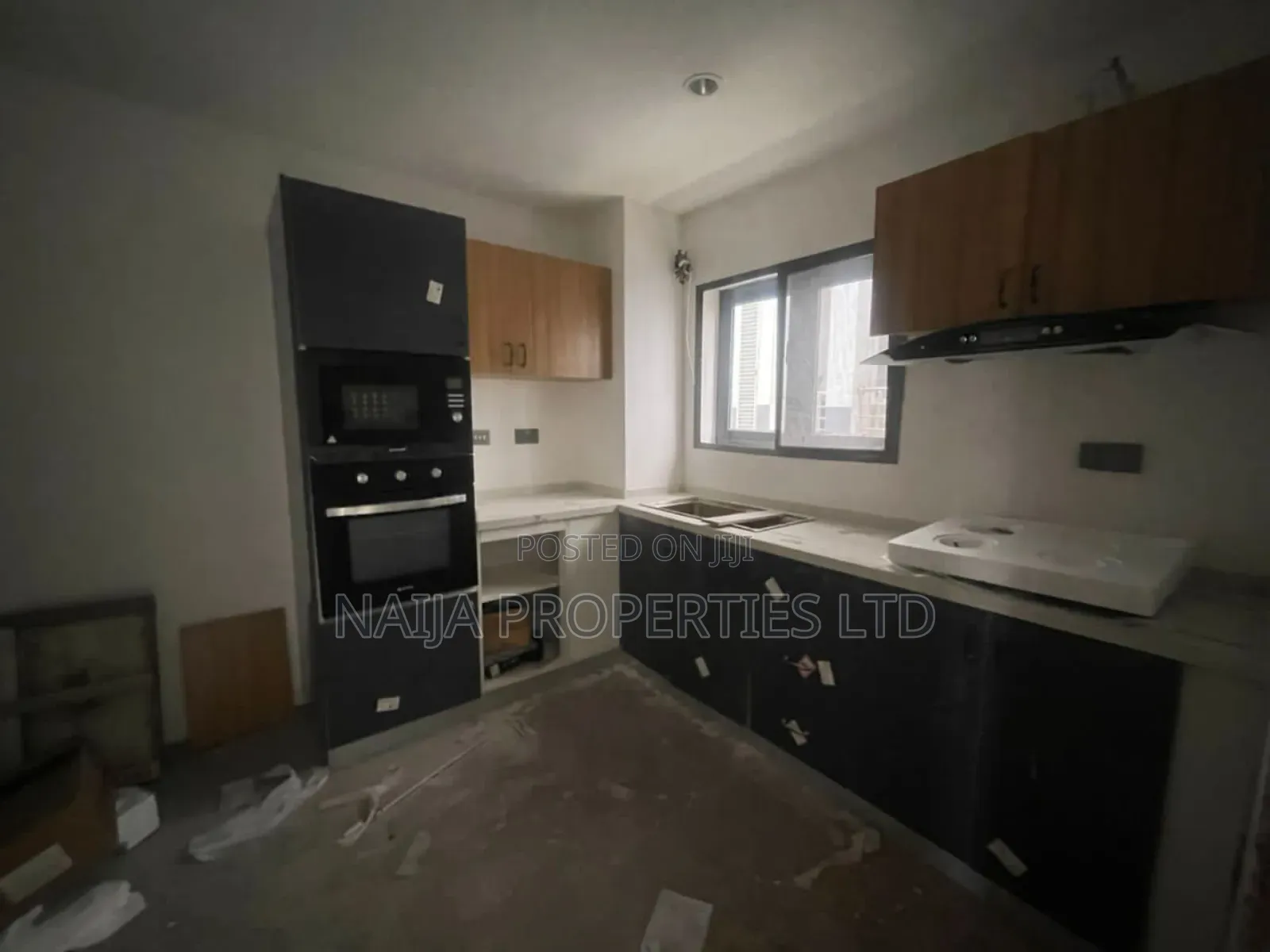 2bdrm Apartment in Off Keffi Str., Ikoyi for sale