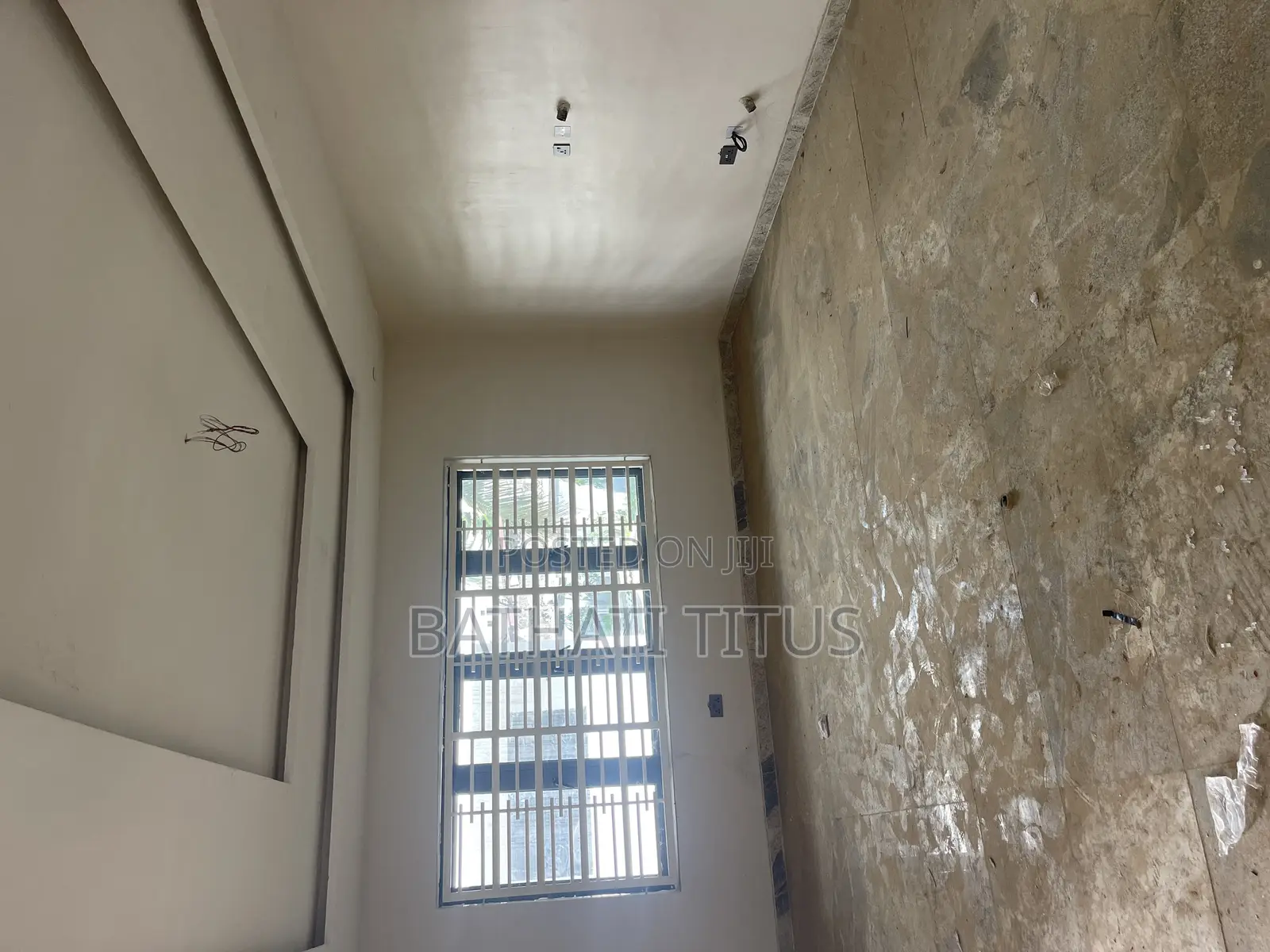5bdrm Duplex in Life Camp for sale